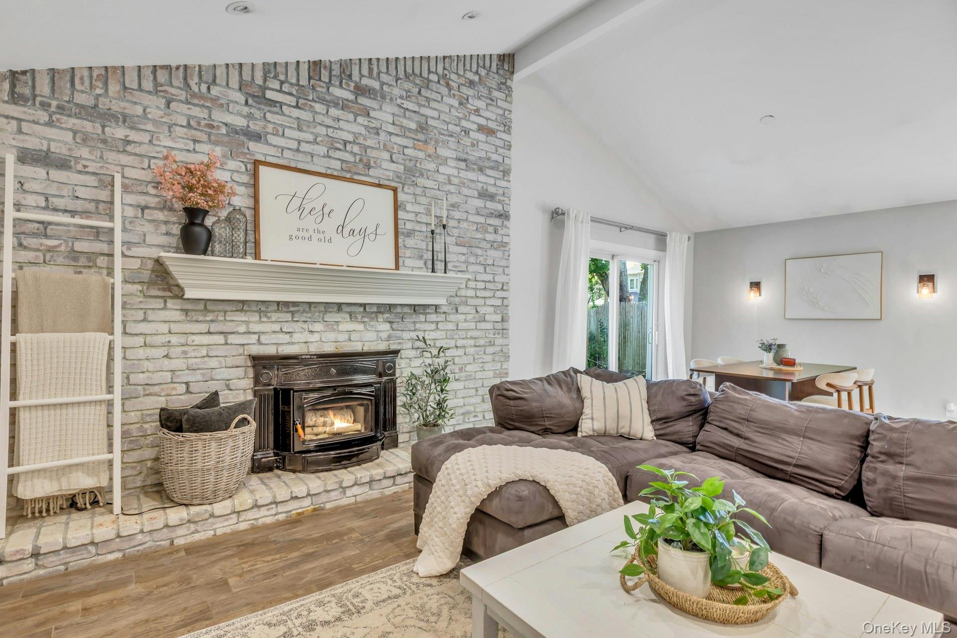 185 14th Avenue, Holtsville, NY 11742