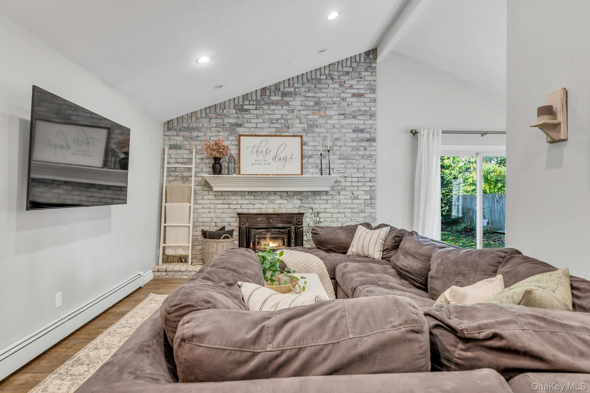 185 14th Avenue, Holtsville, NY 11742