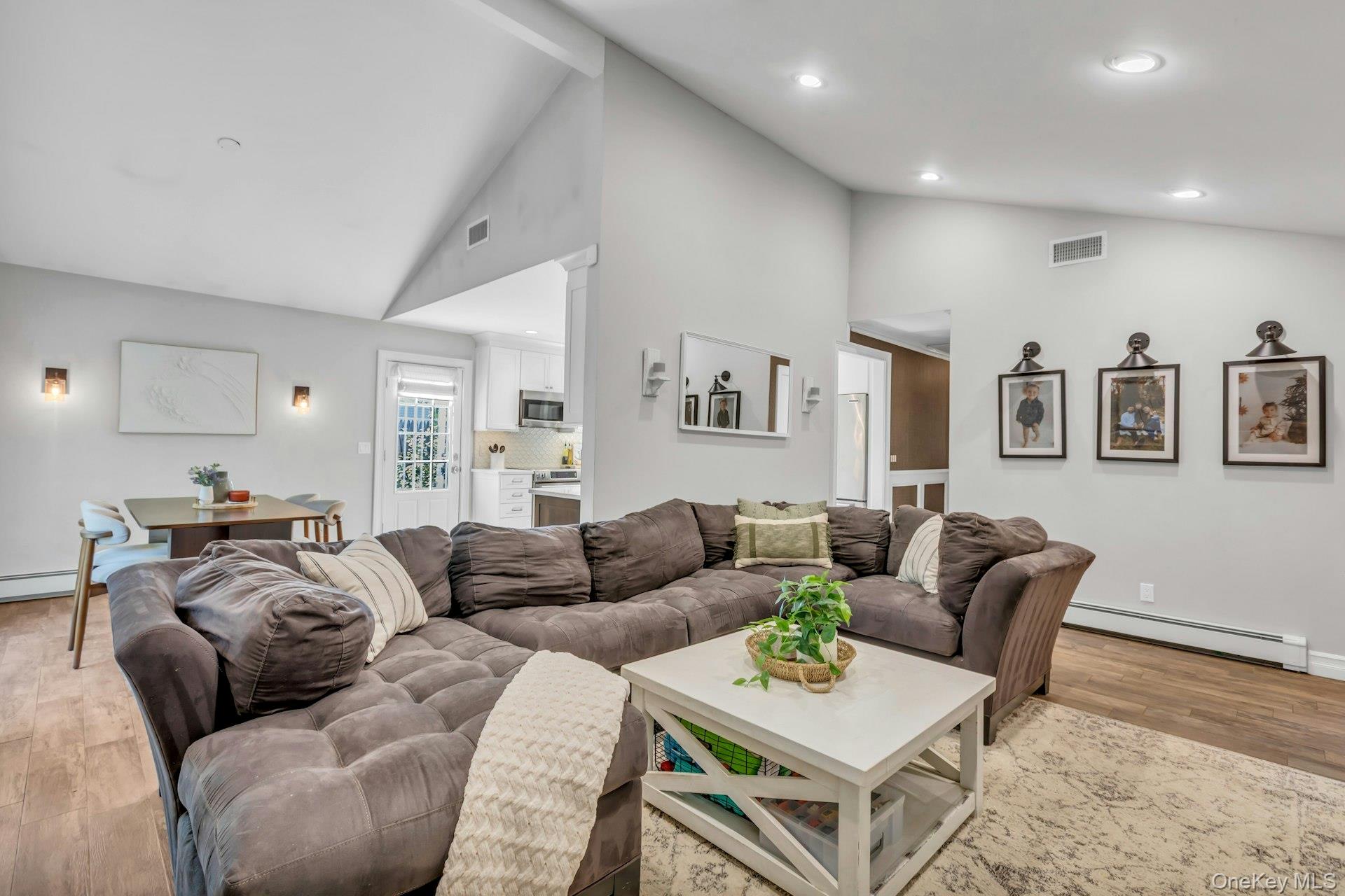 185 14th Avenue, Holtsville, NY 11742