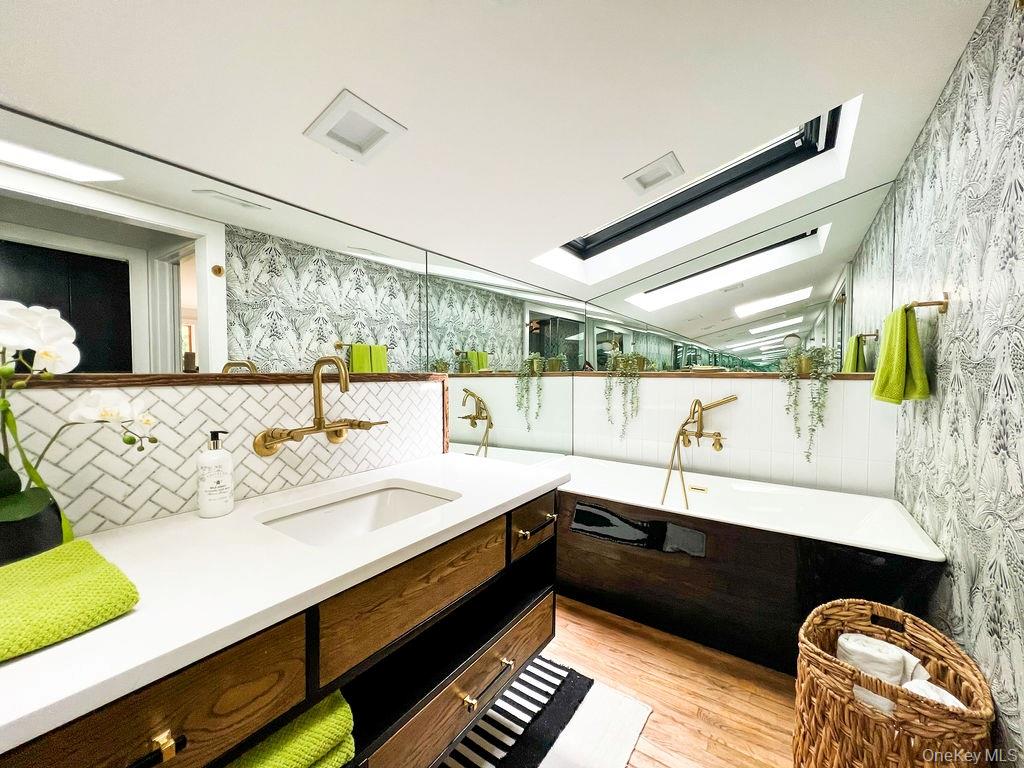 1045 Wagon Wheel Lane, Cutchogue, NY 11935