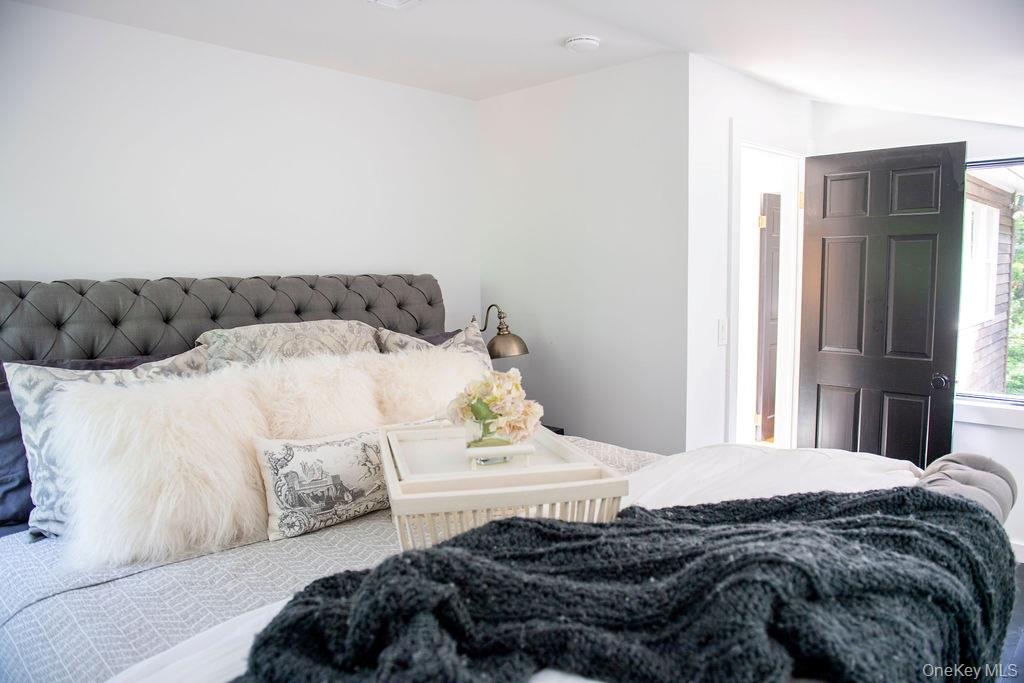 1045 Wagon Wheel Lane, Cutchogue, NY 11935