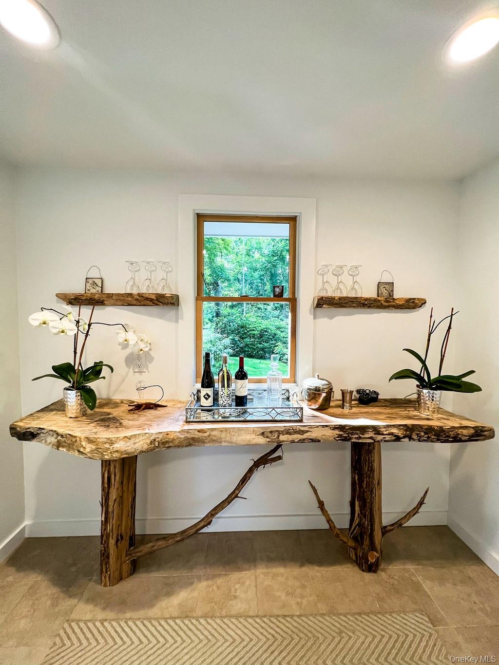 1045 Wagon Wheel Lane, Cutchogue, NY 11935