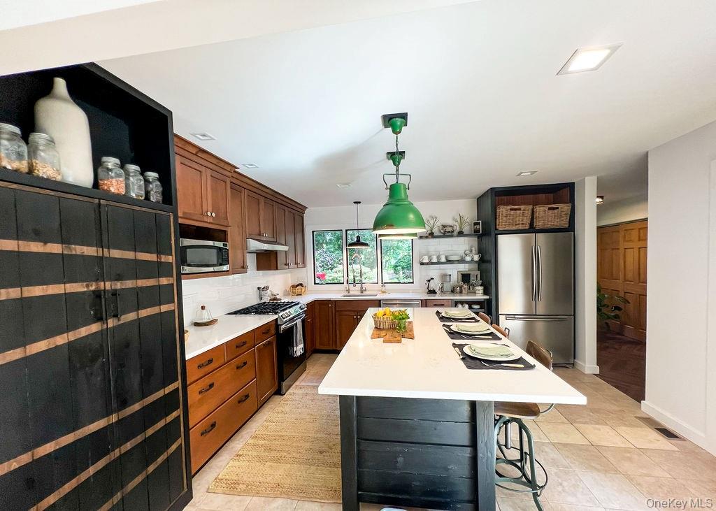 1045 Wagon Wheel Lane, Cutchogue, NY 11935