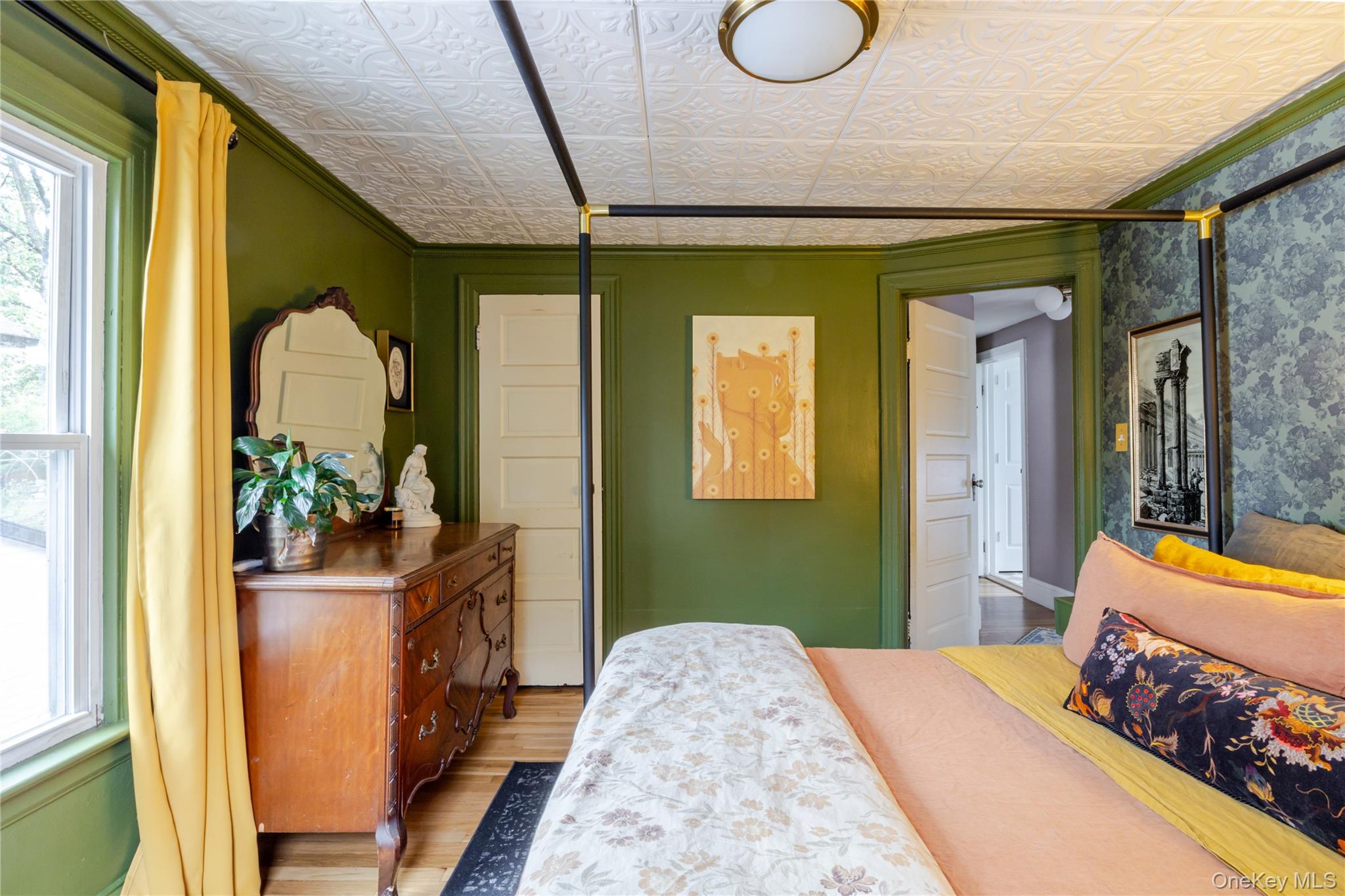 306 E Chester Street, Kingston, NY 12401