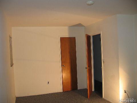 540 Oak Street, Copiague, NY 11726