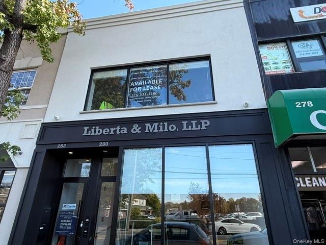 282 Plandome Road # 2F, Manhasset, NY 11030