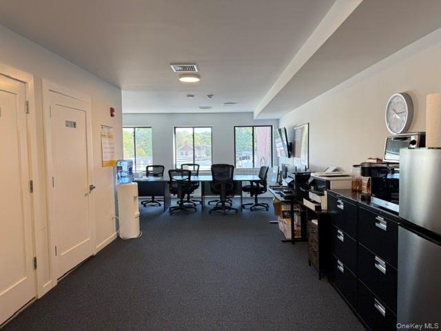 282 Plandome Road # 2F, Manhasset, NY 11030