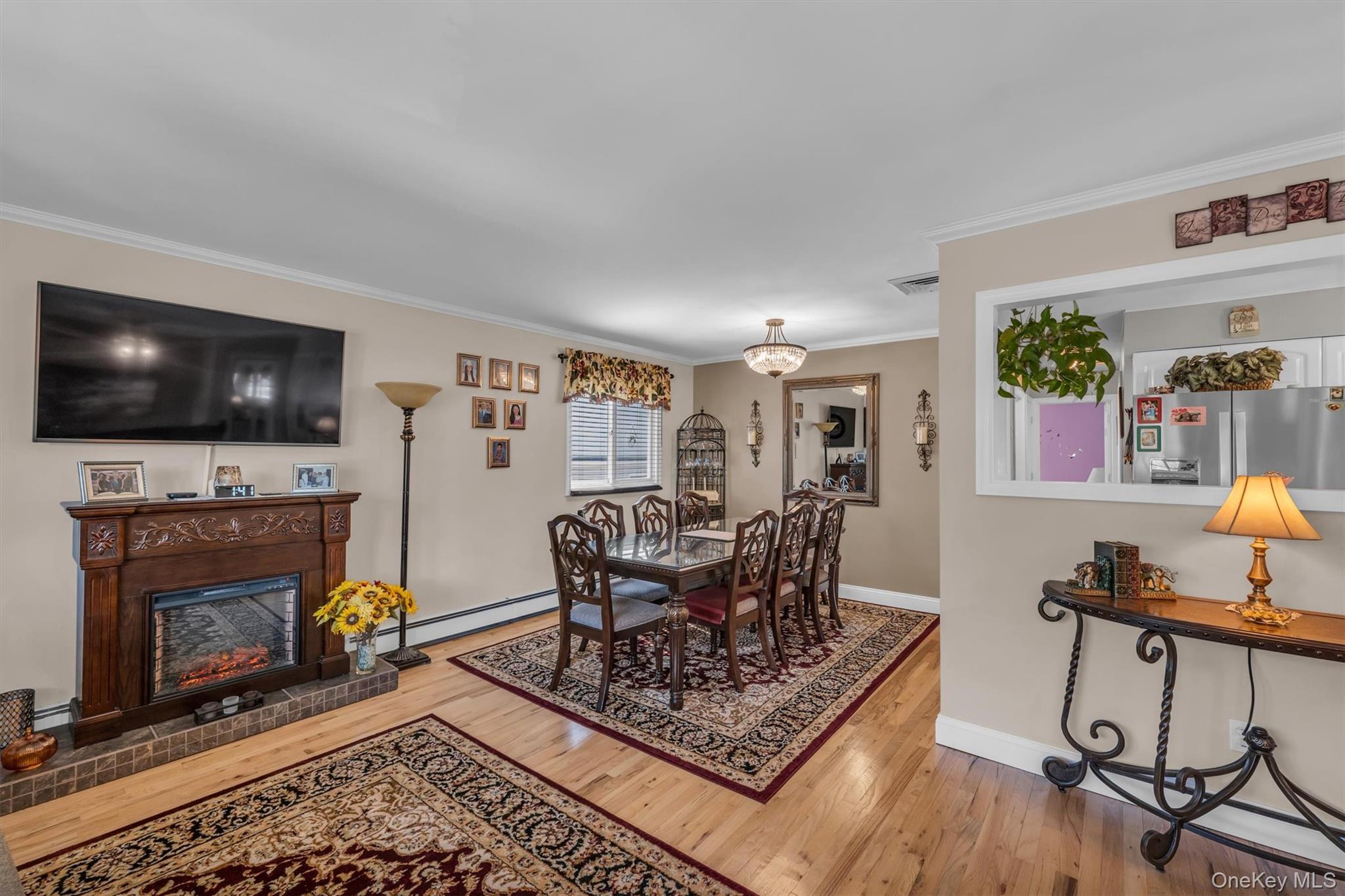 316 Vanderbilt Boulevard, Oakdale, NY 11769