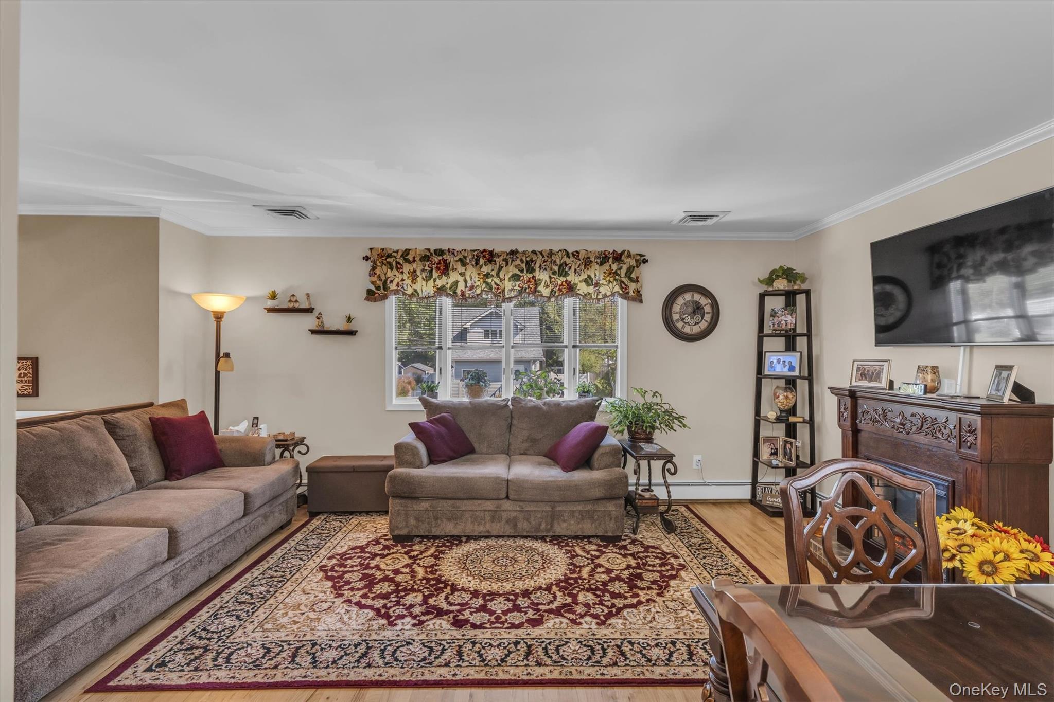 316 Vanderbilt Boulevard, Oakdale, NY 11769