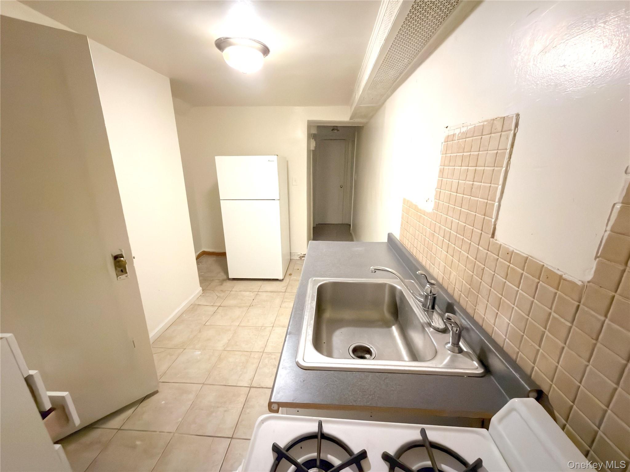 8818 Avenue A, Brooklyn, NY 11236