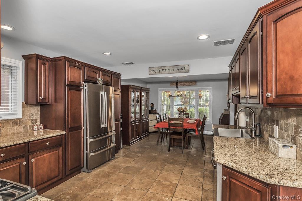 159 Soundview Drive, Port Washington, NY 11050