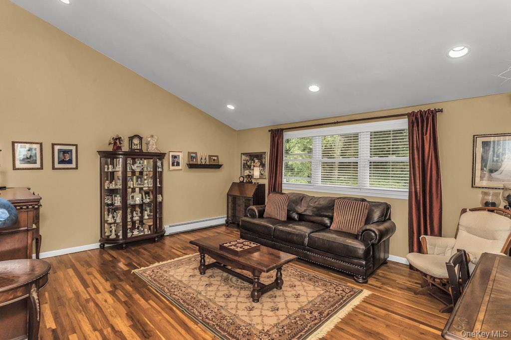 159 Soundview Drive, Port Washington, NY 11050