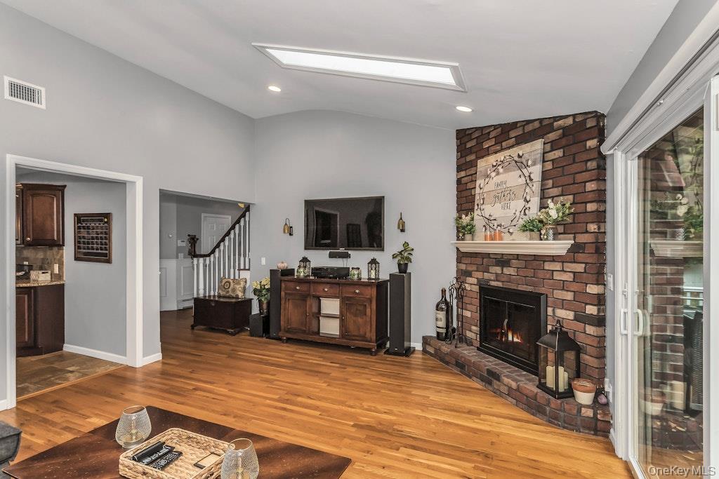 159 Soundview Drive, Port Washington, NY 11050