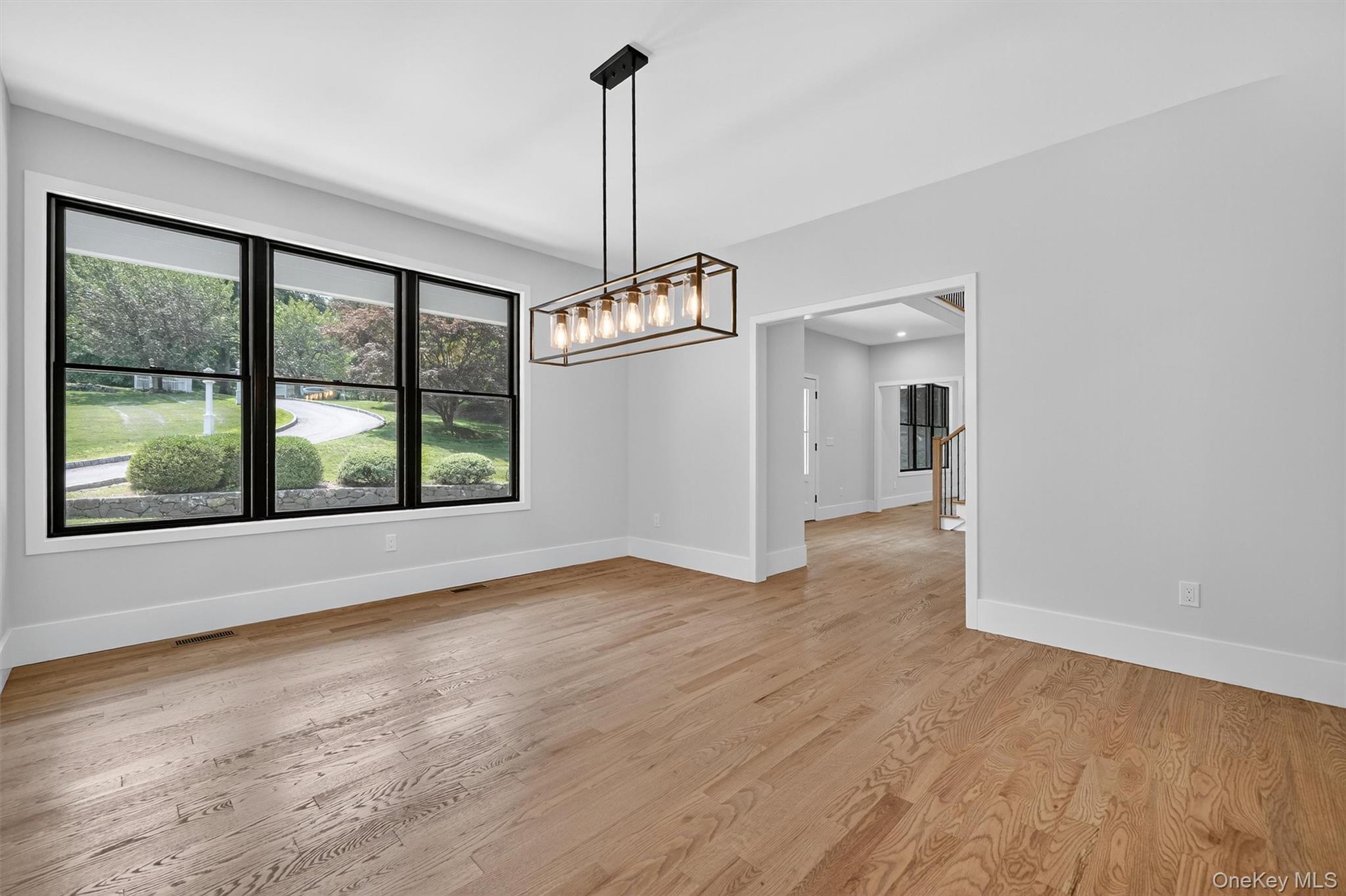 9 Flanders Lane, Cortlandt Manor, NY 10567