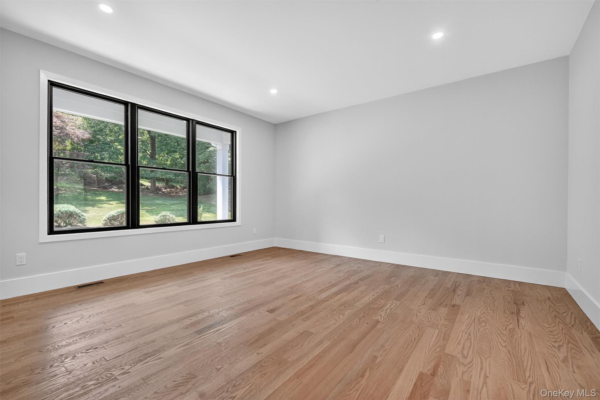 9 Flanders Lane, Cortlandt Manor, NY 10567