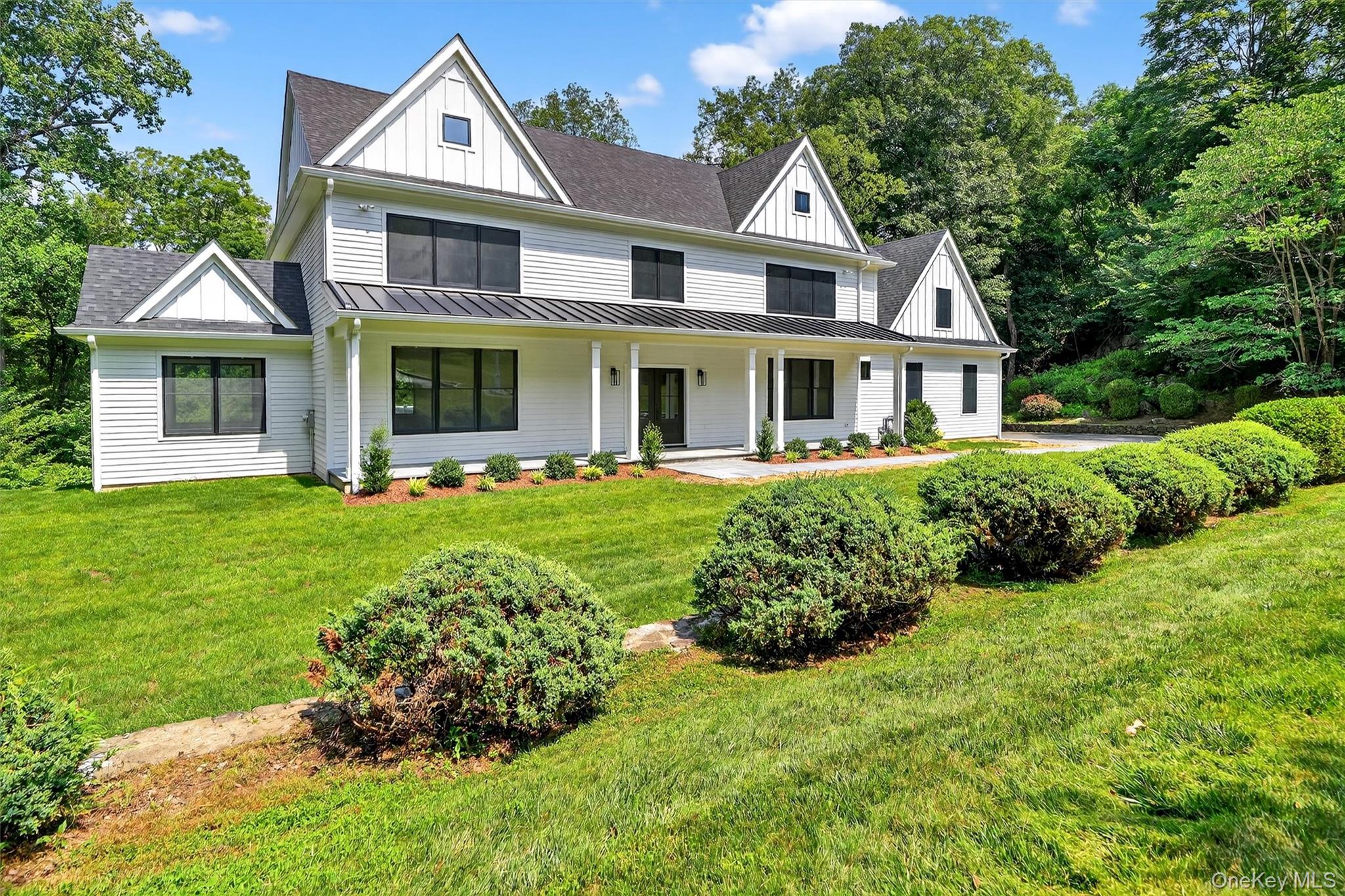 9 Flanders Lane, Cortlandt Manor, NY 10567