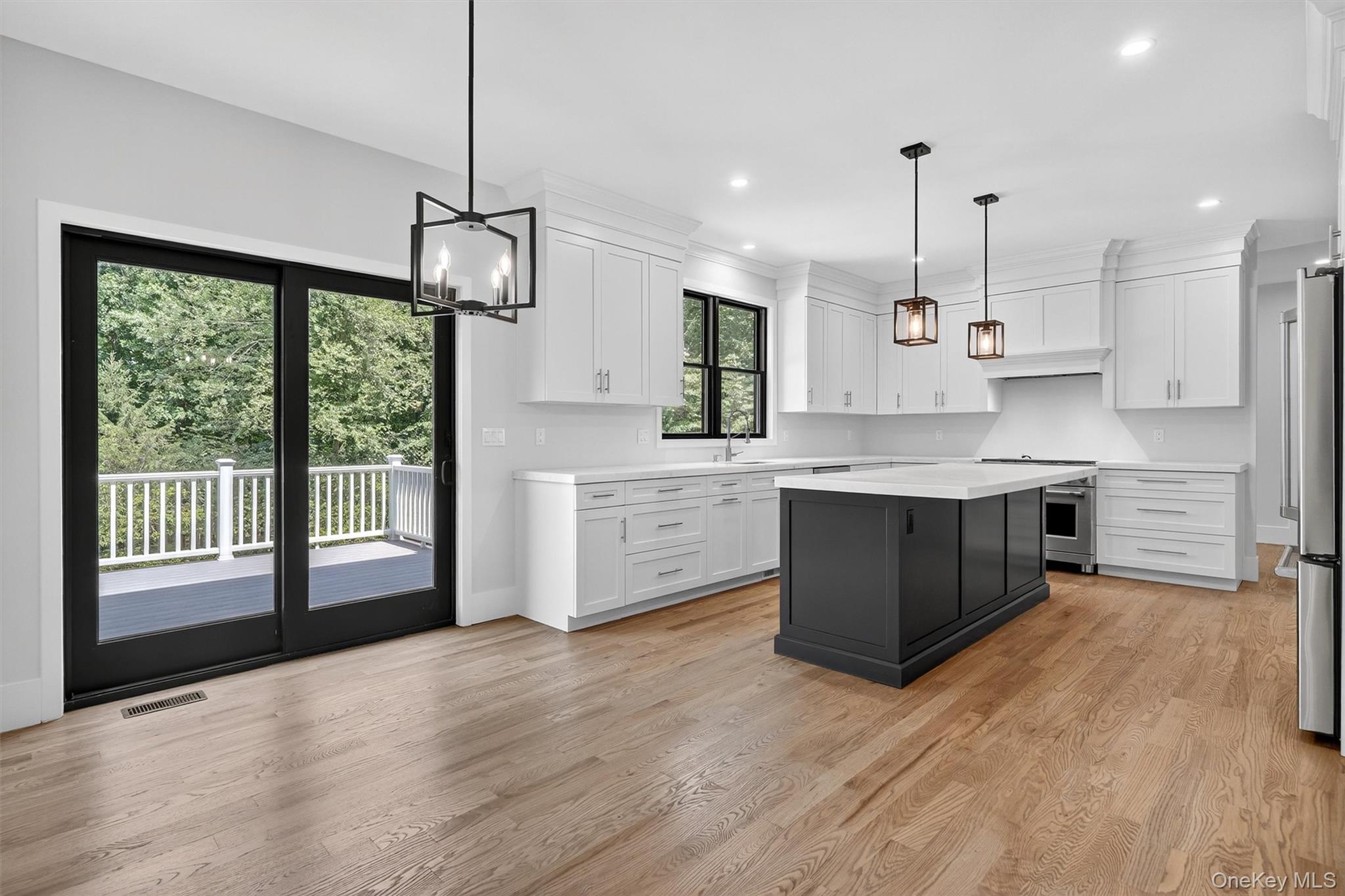 9 Flanders Lane, Cortlandt Manor, NY 10567