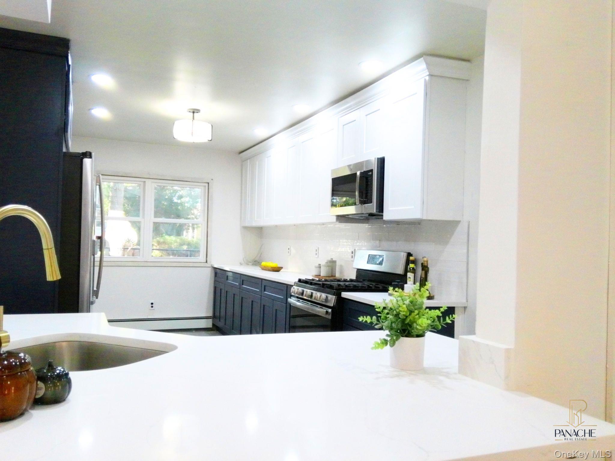 37 Lake Grove Boulevard, Brookhaven, NY 11720