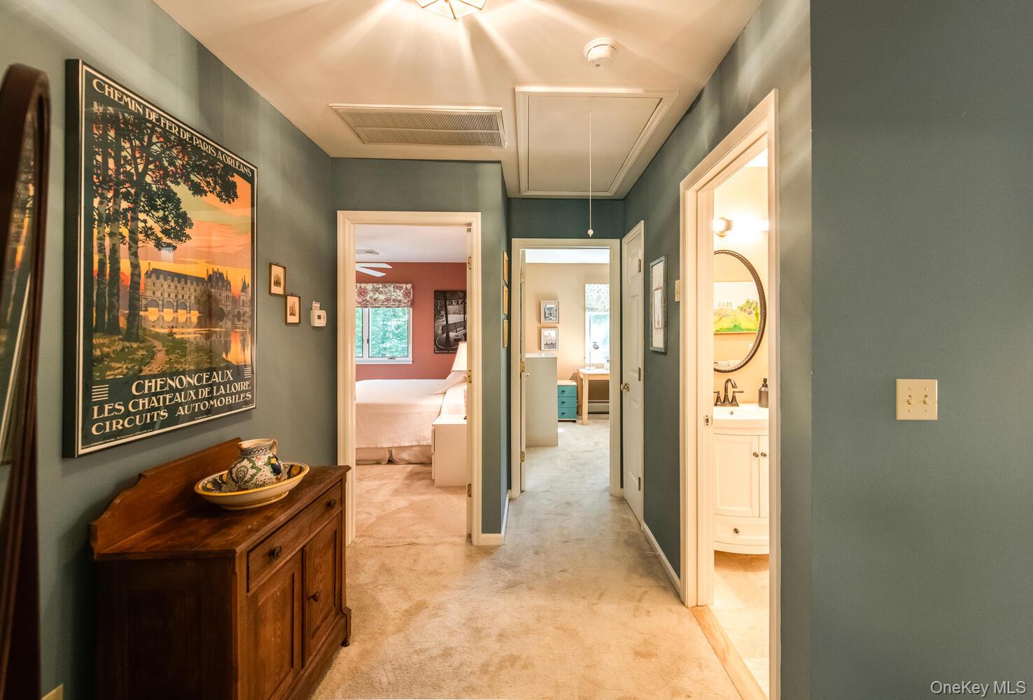 10 Glen View Drive, Red Hook, NY 12571