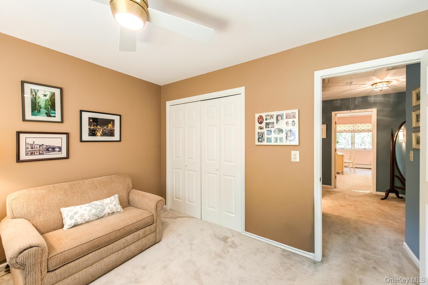 10 Glen View Drive, Red Hook, NY 12571