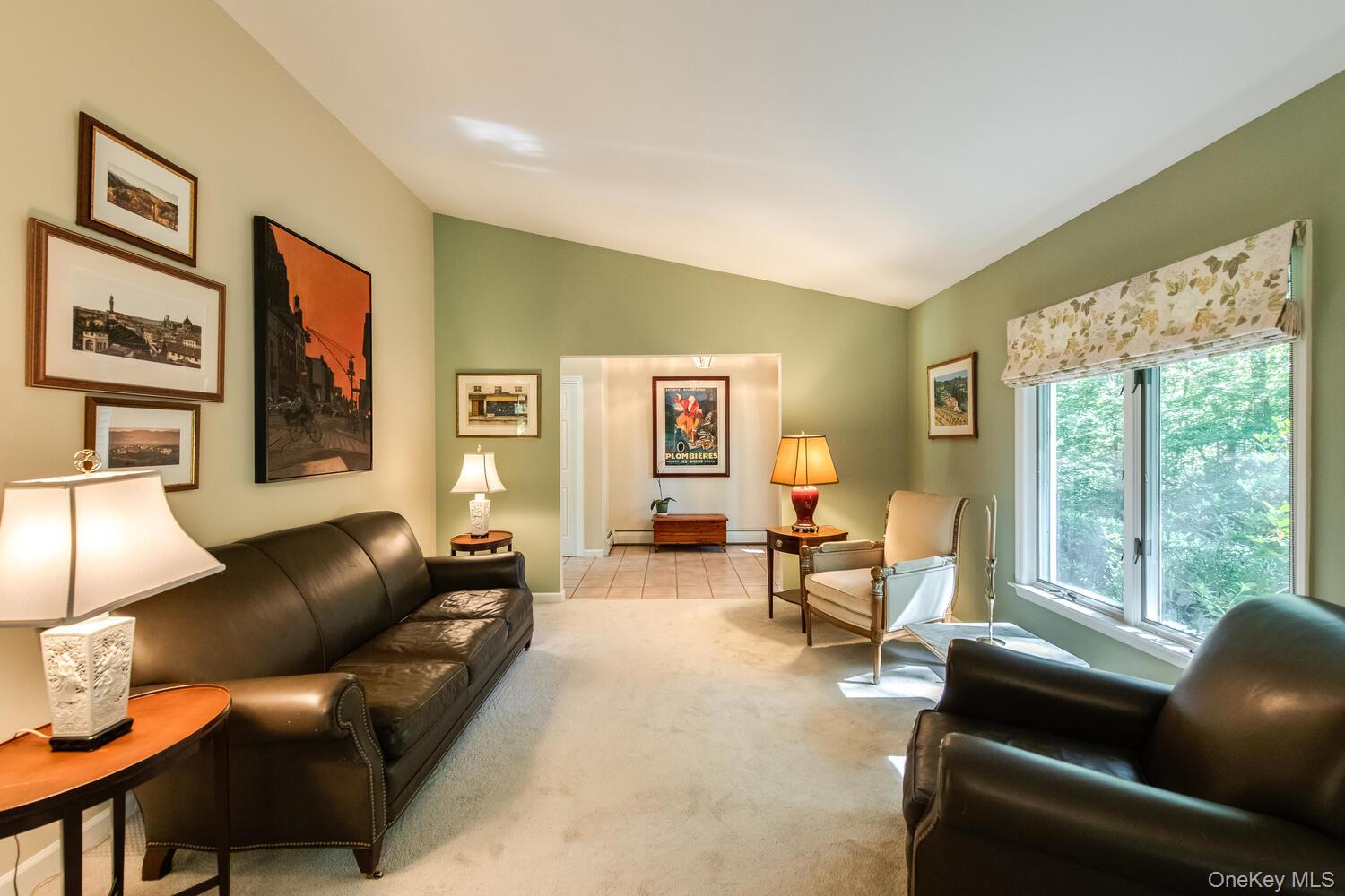 10 Glen View Drive, Red Hook, NY 12571