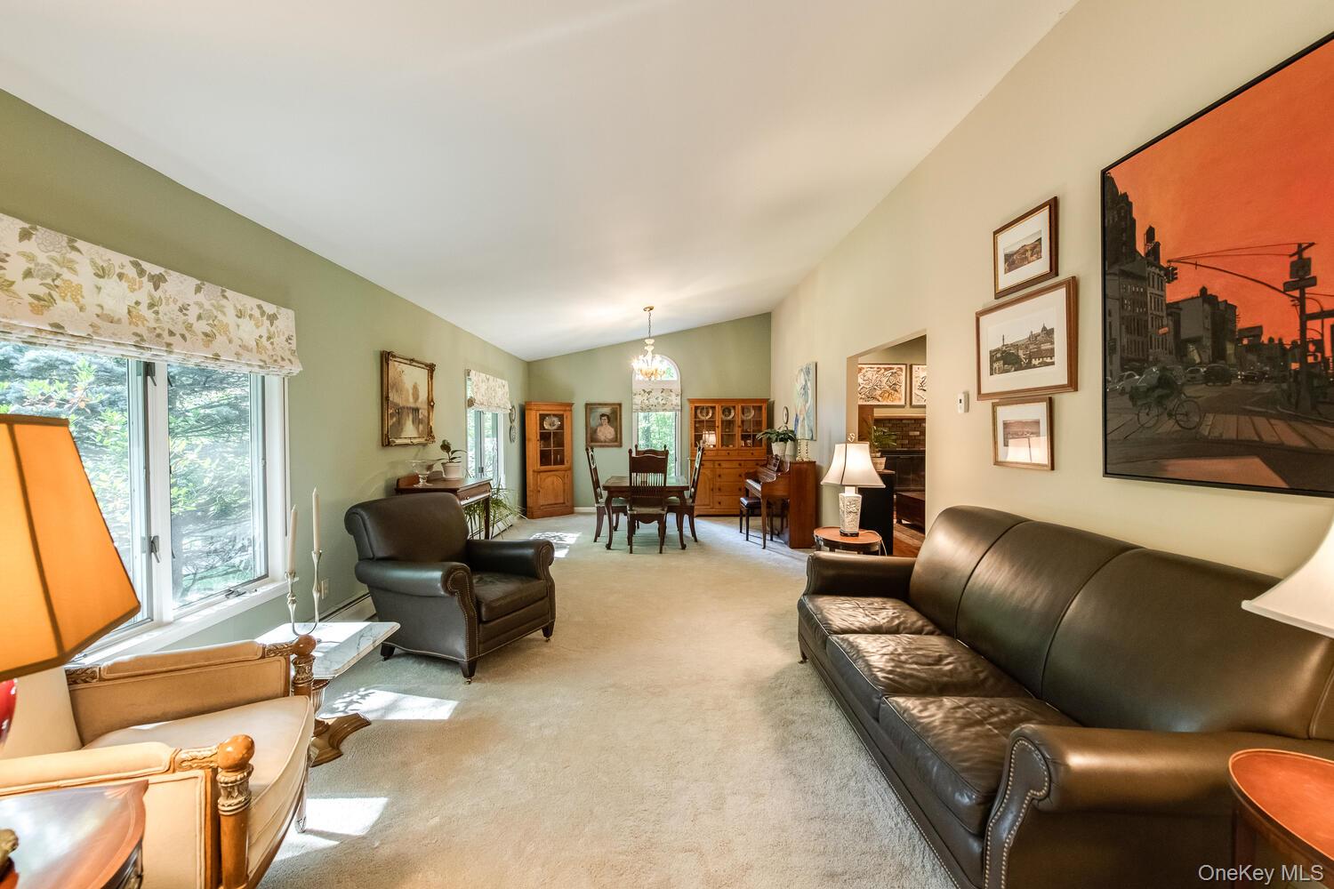 10 Glen View Drive, Red Hook, NY 12571