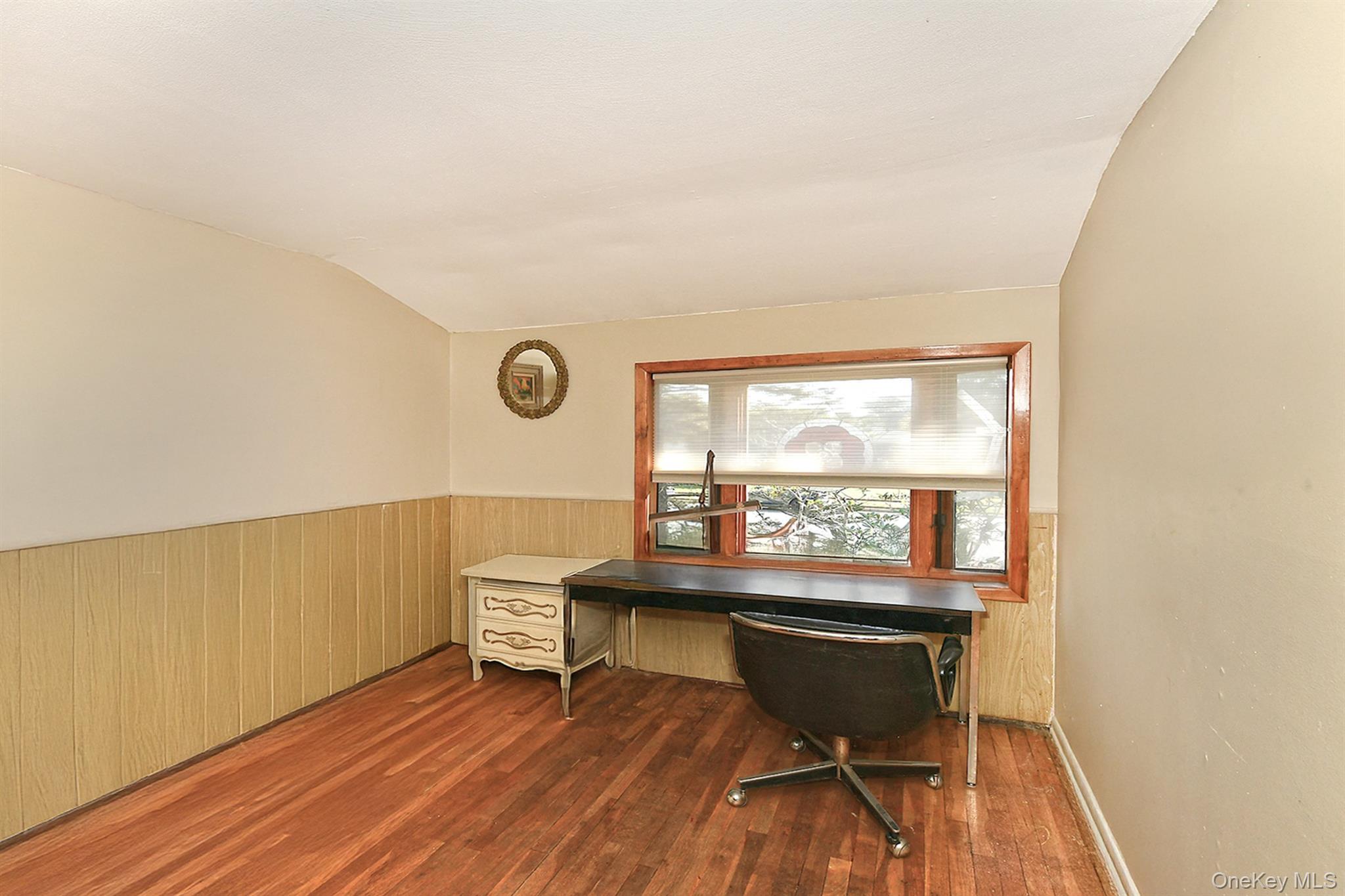 80 Marie Crescent, Commack, NY 11725