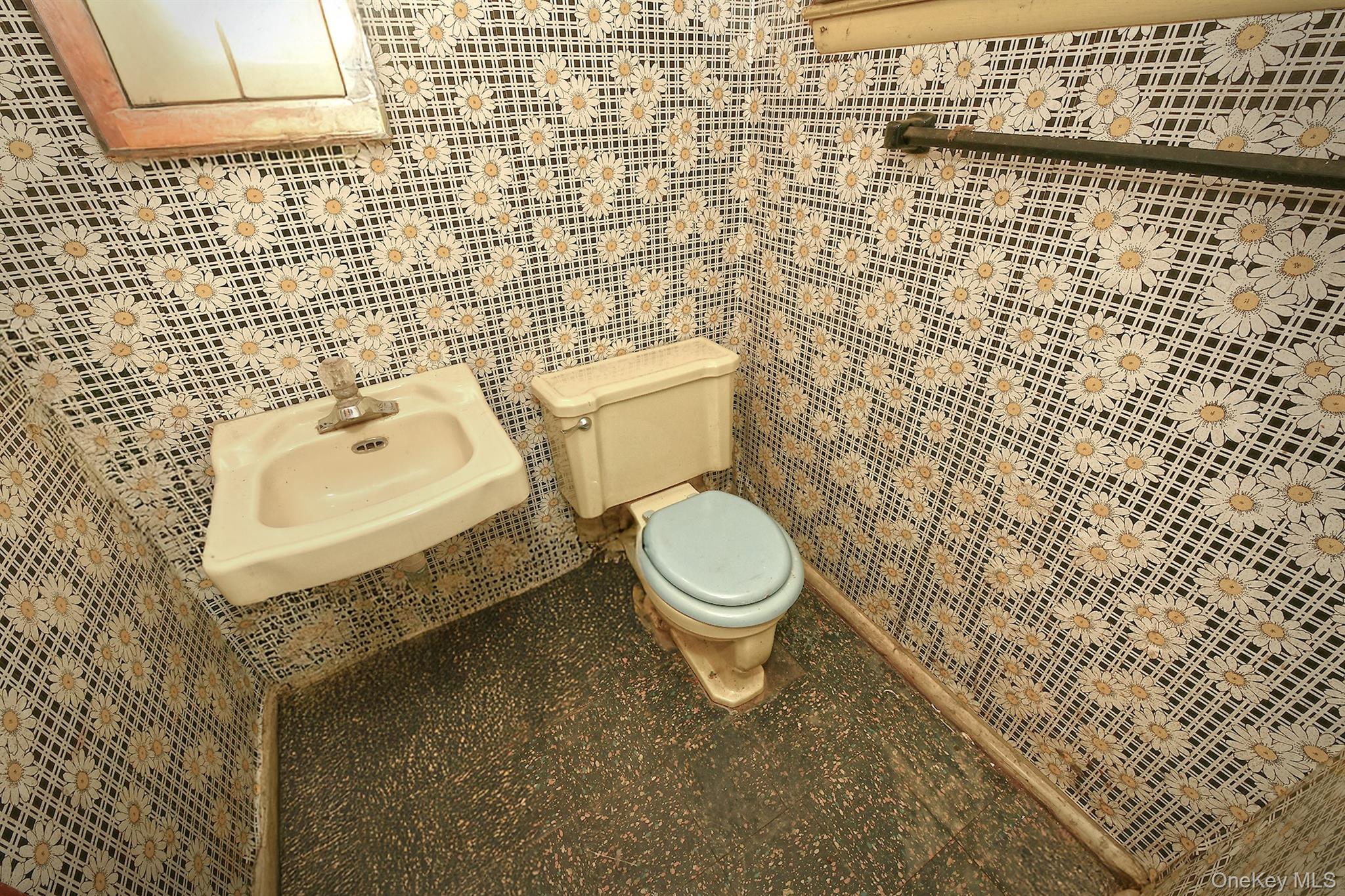 80 Marie Crescent, Commack, NY 11725