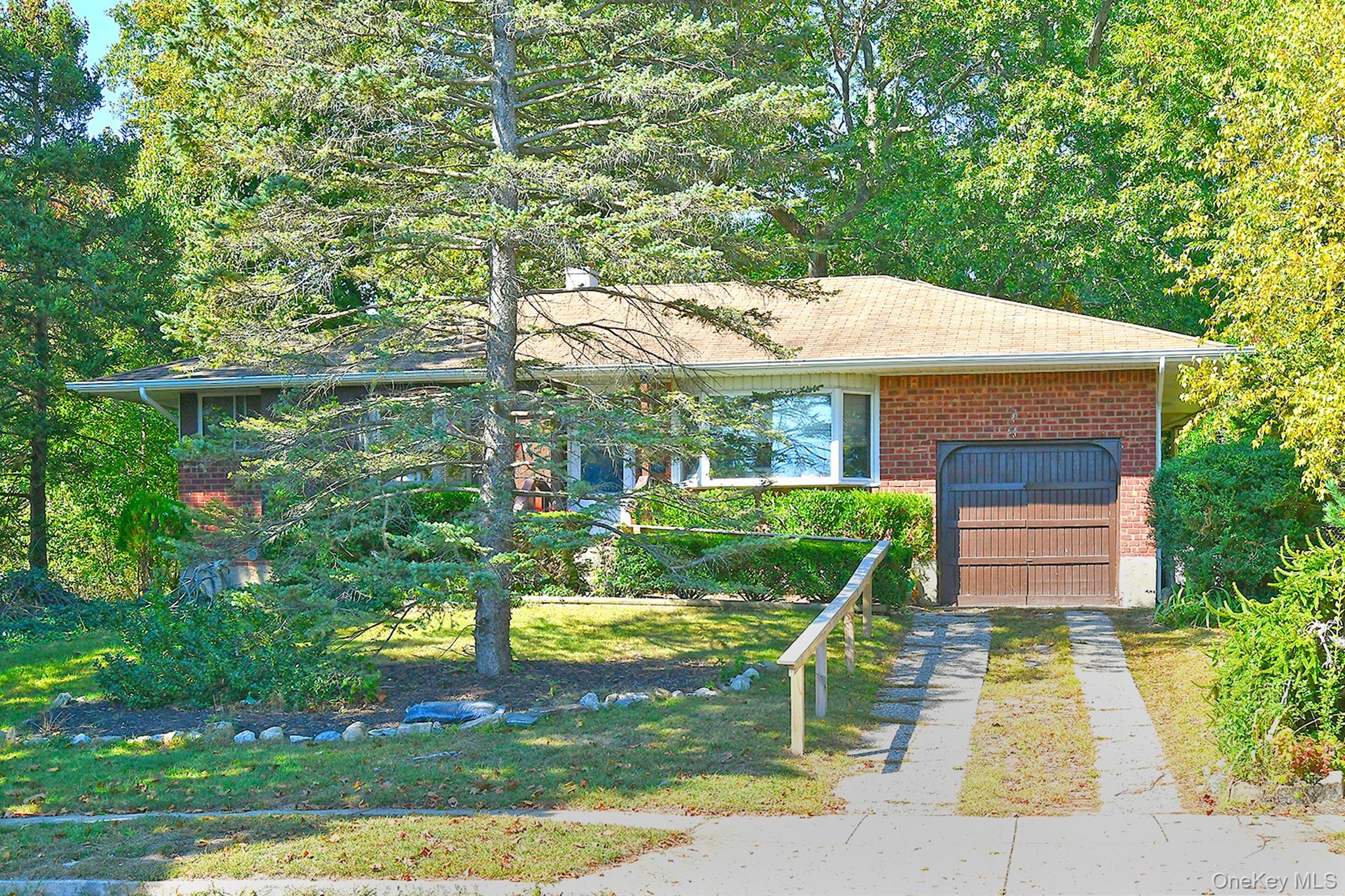 80 Marie Crescent, Commack, NY 11725