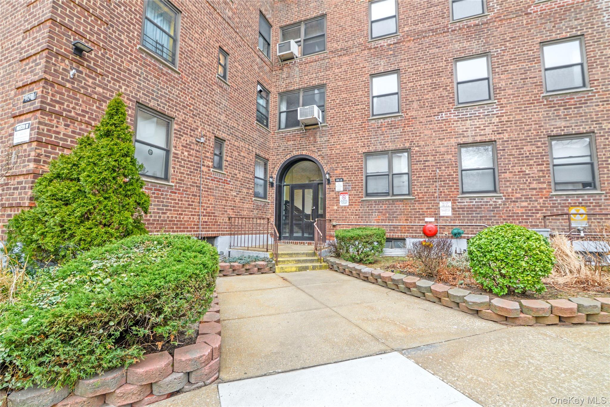140-14 28th Road # 1A, Flushing, NY 11354