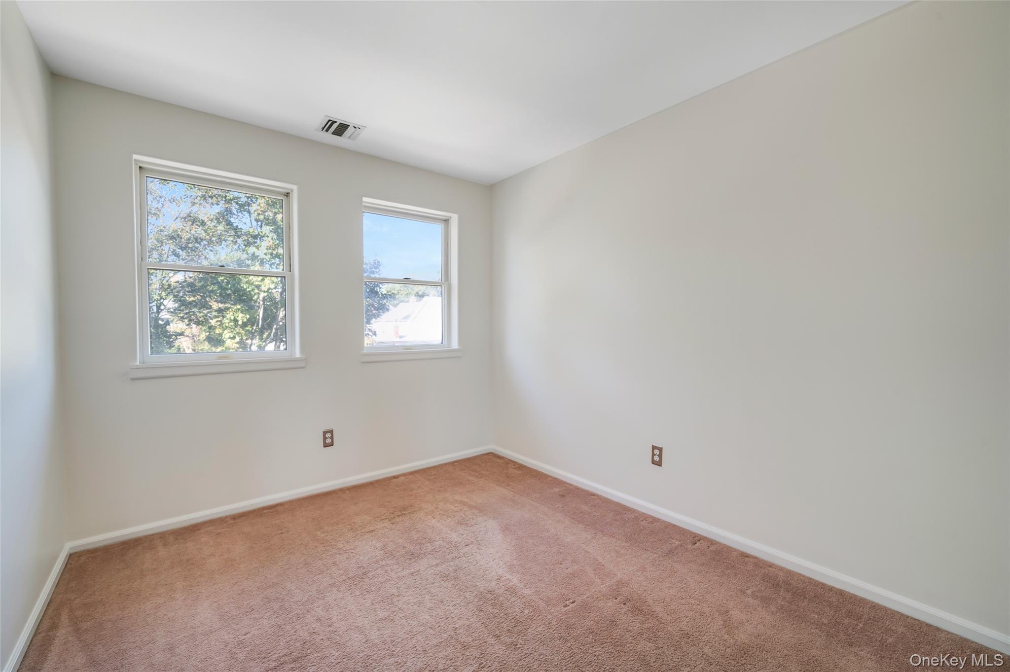 183 Atlantic Avenue # 2, Lynbrook, NY 11563