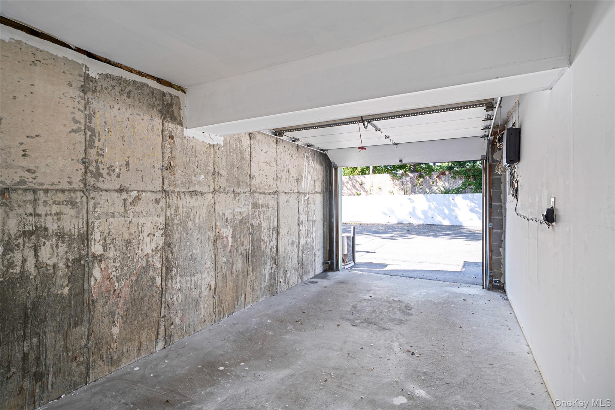 183 Atlantic Avenue # 2, Lynbrook, NY 11563