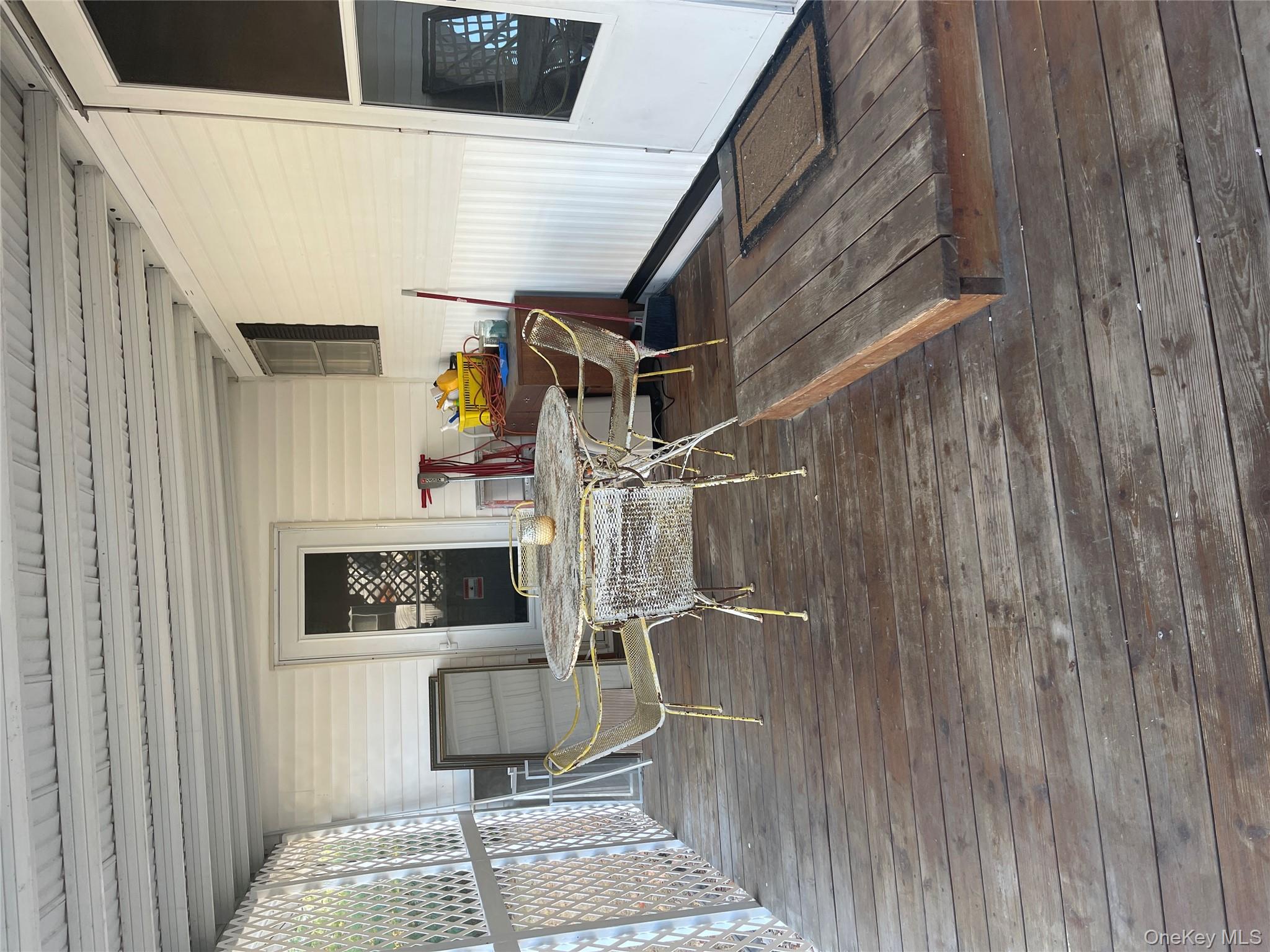 1661 Old Country Road # 308, Riverhead, NY 11901