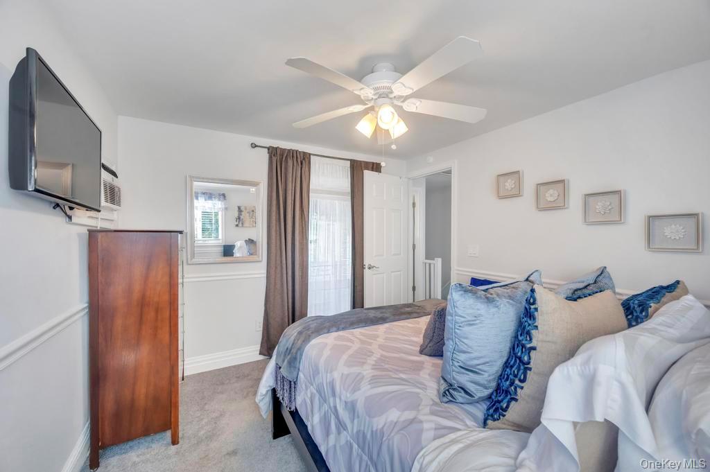 20 Peak Street, Ronkonkoma, NY 11779