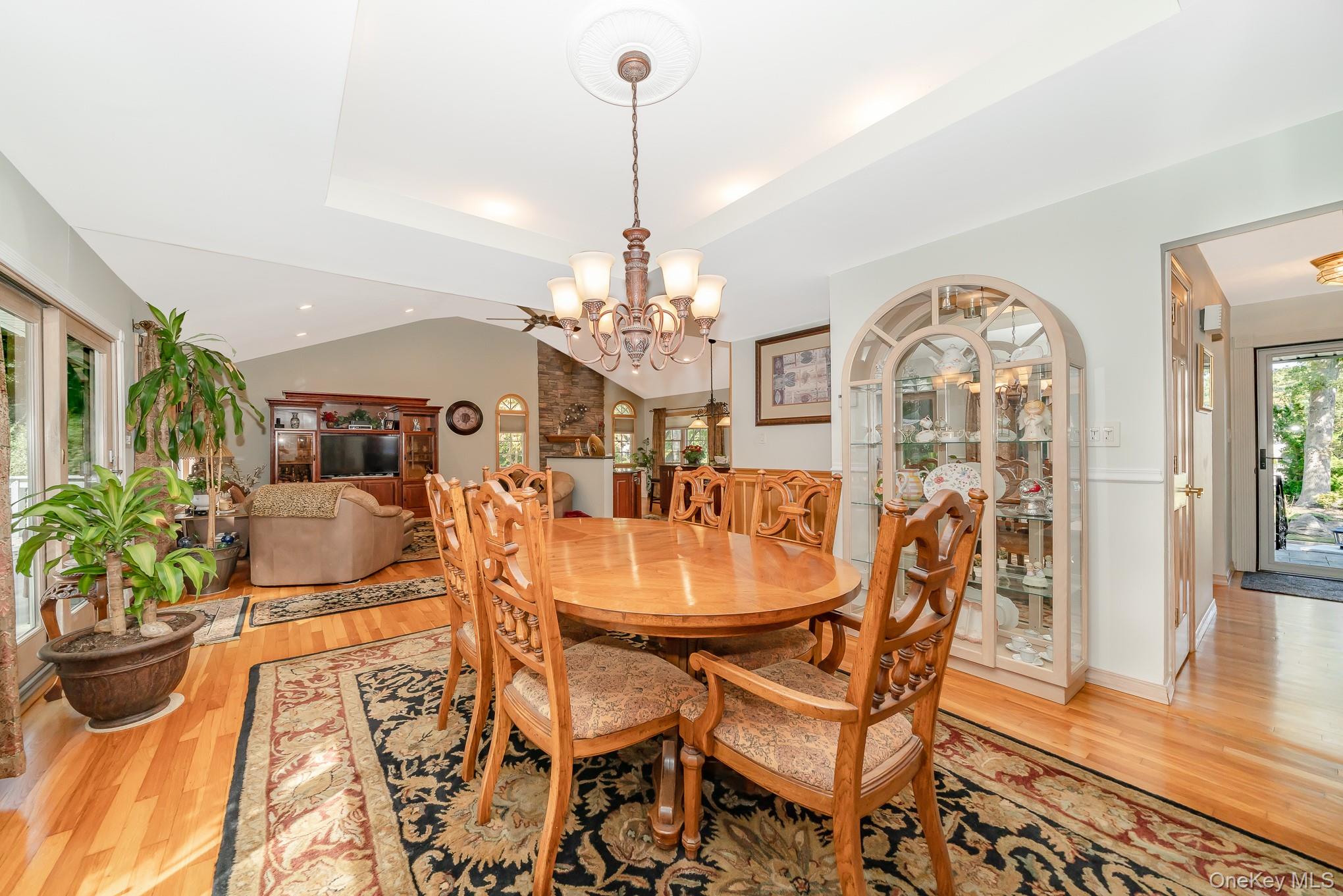 48 Glenwood Drive, Hauppauge, NY 11788