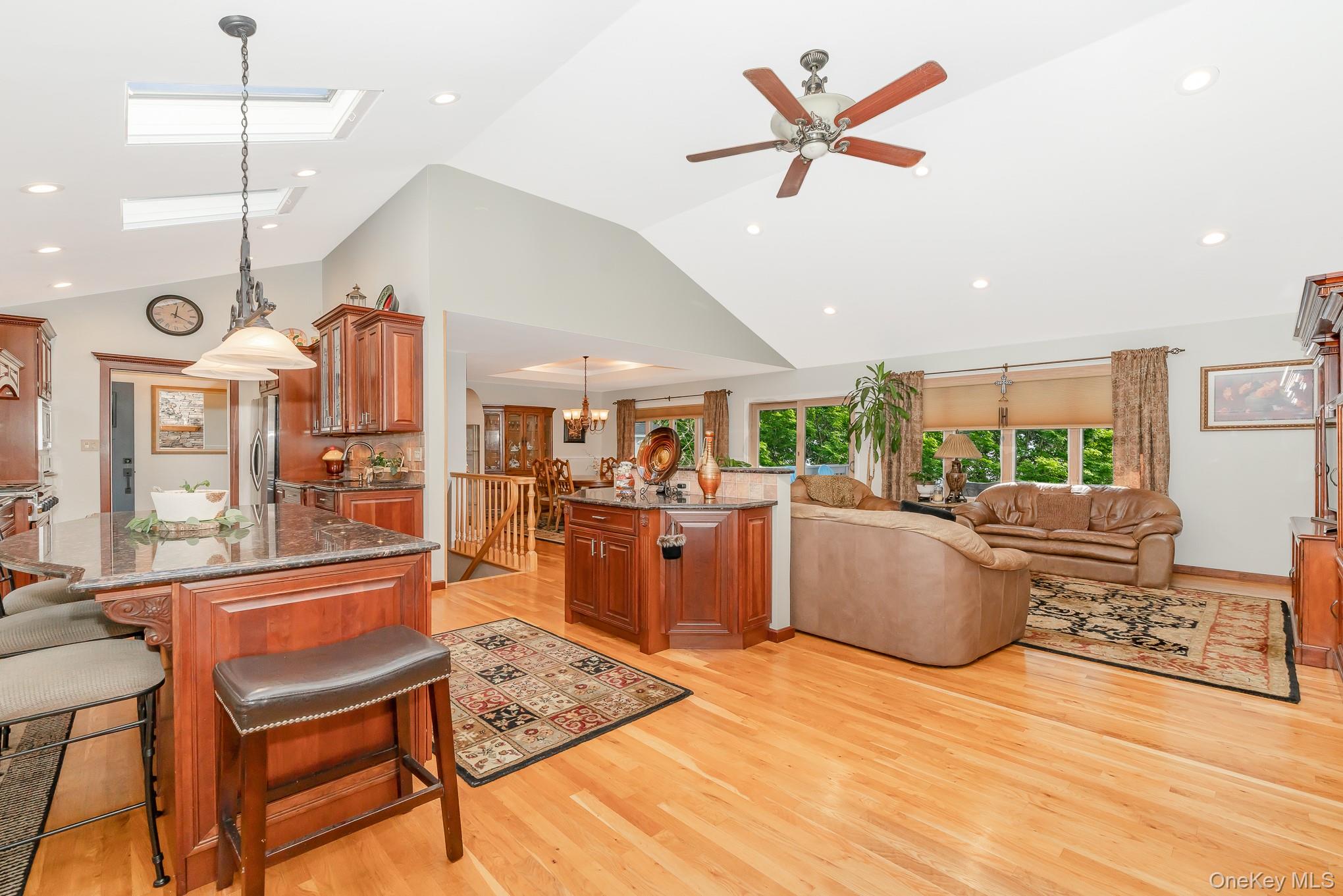 48 Glenwood Drive, Hauppauge, NY 11788