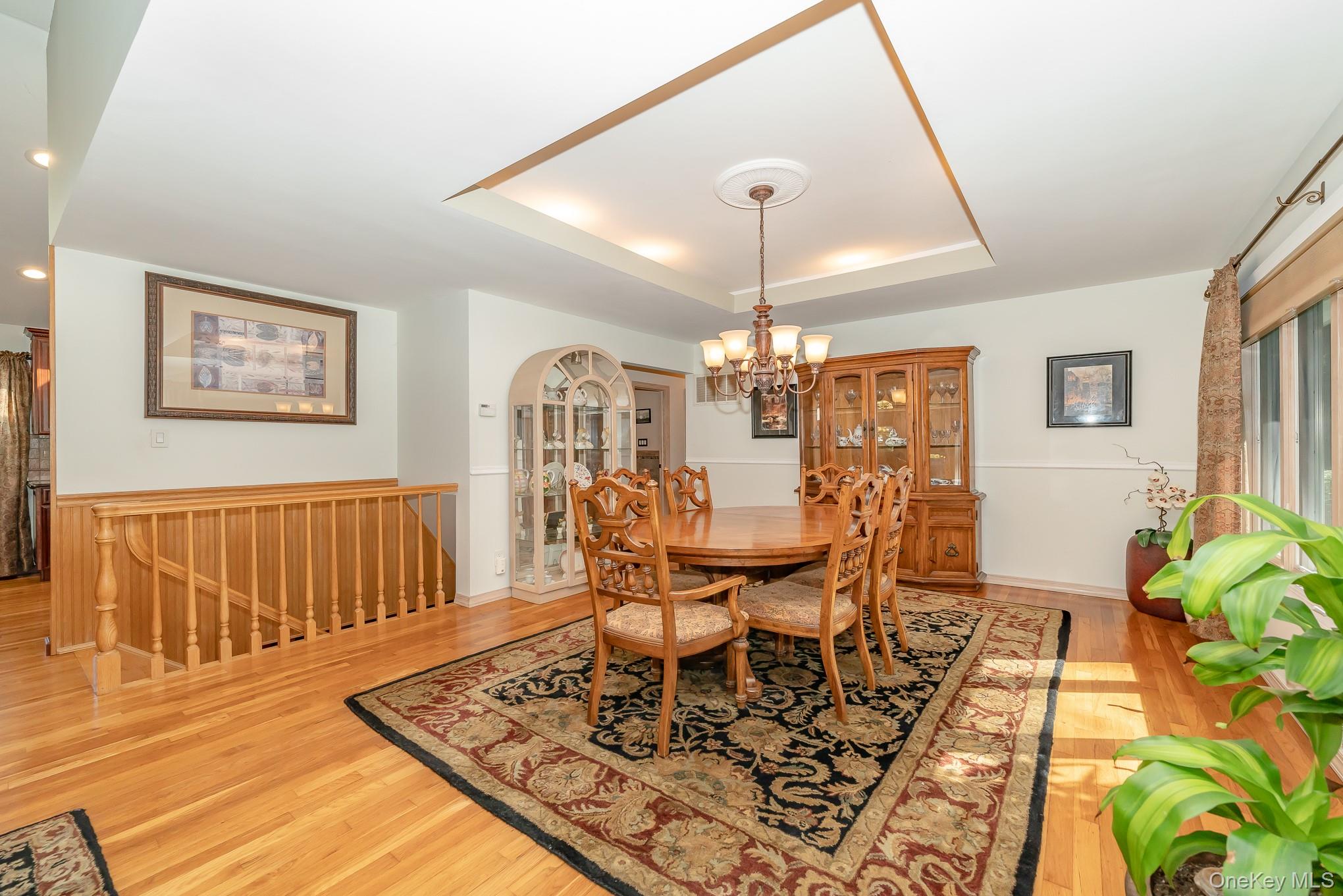 48 Glenwood Drive, Hauppauge, NY 11788