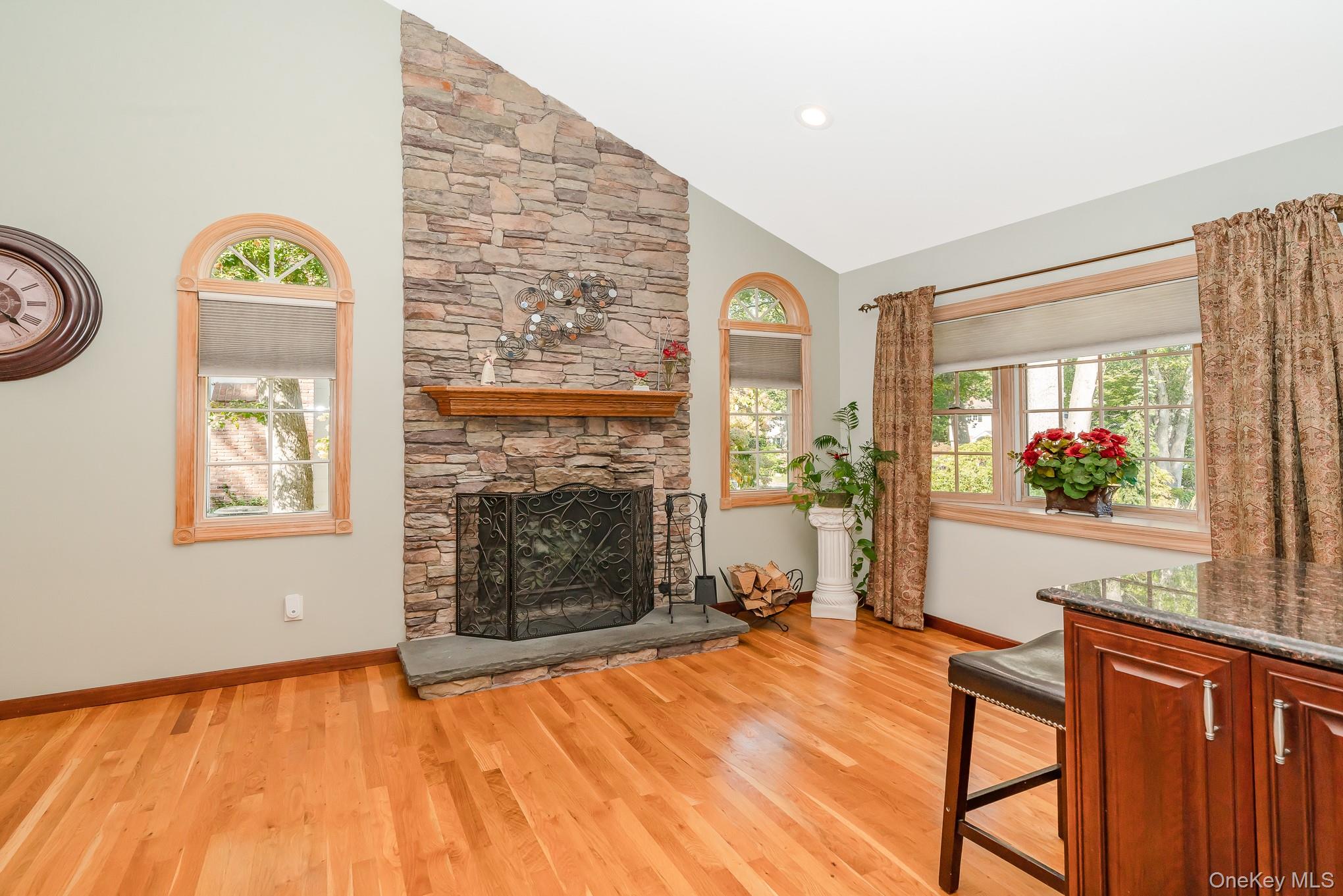 48 Glenwood Drive, Hauppauge, NY 11788