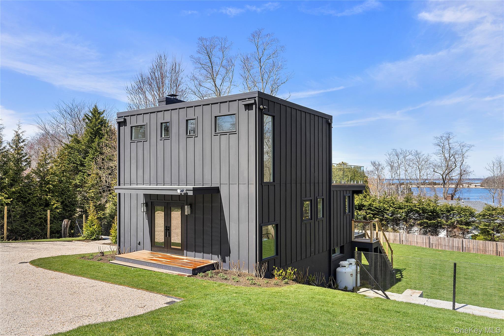 2803 Noyac Road, Sag Harbor, NY 11963