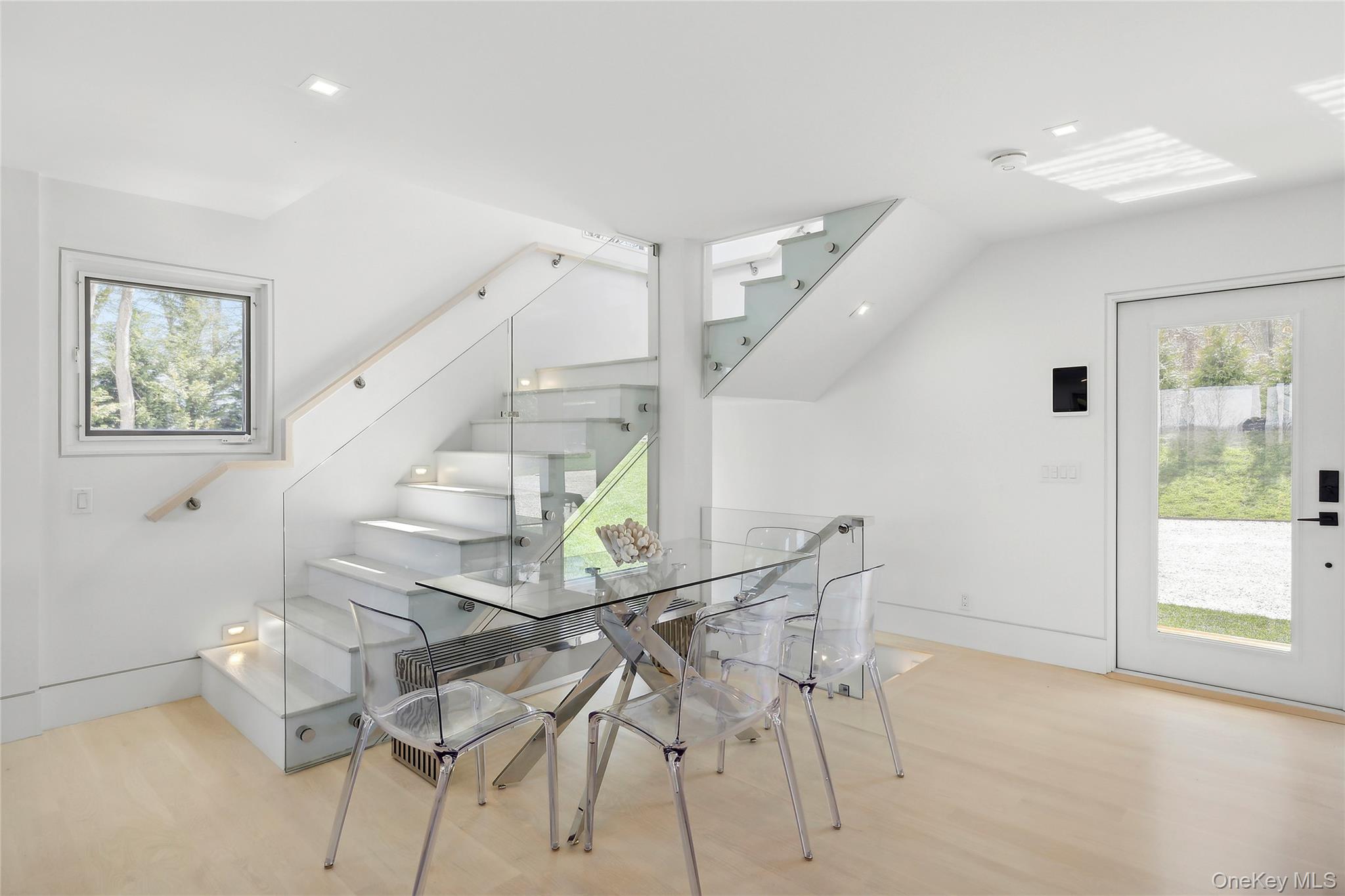 2803 Noyac Road, Sag Harbor, NY 11963