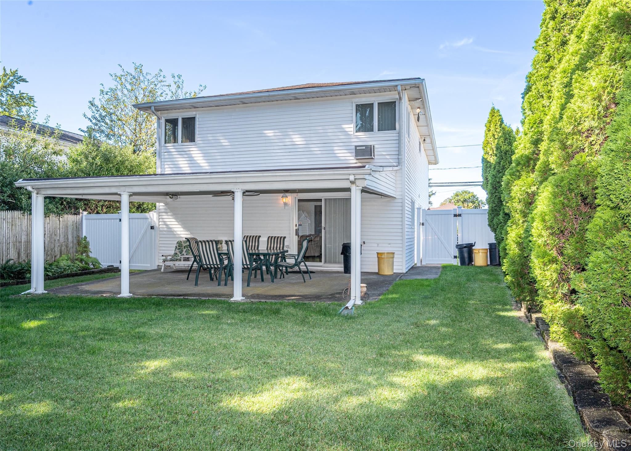 34 Scherer Street, Bethpage, NY 11714