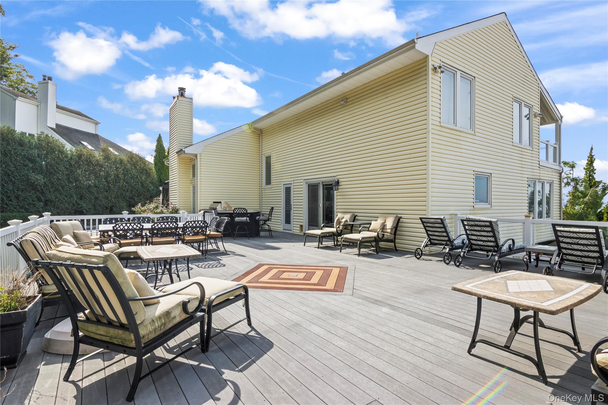 27 Mohring Bay Court, Bayville, NY 11709