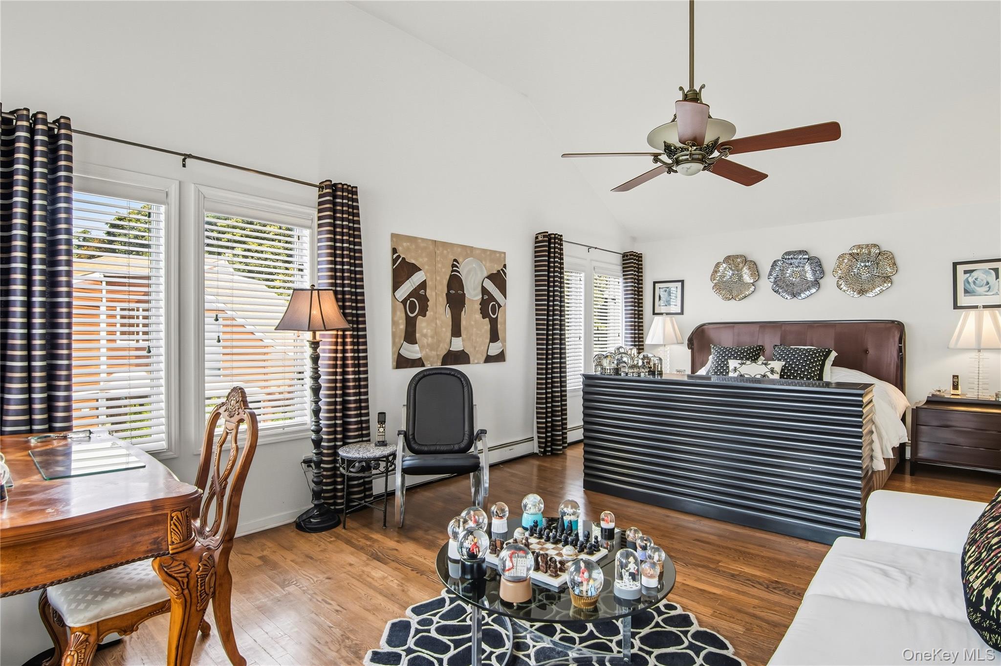 27 Mohring Bay Court, Bayville, NY 11709