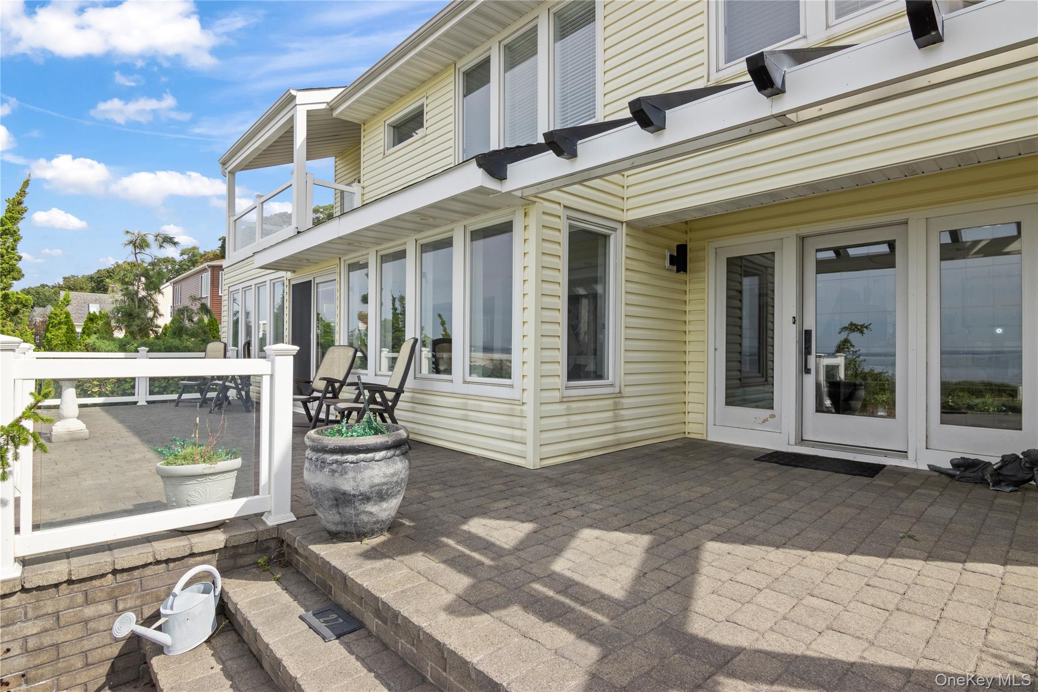 27 Mohring Bay Court, Bayville, NY 11709