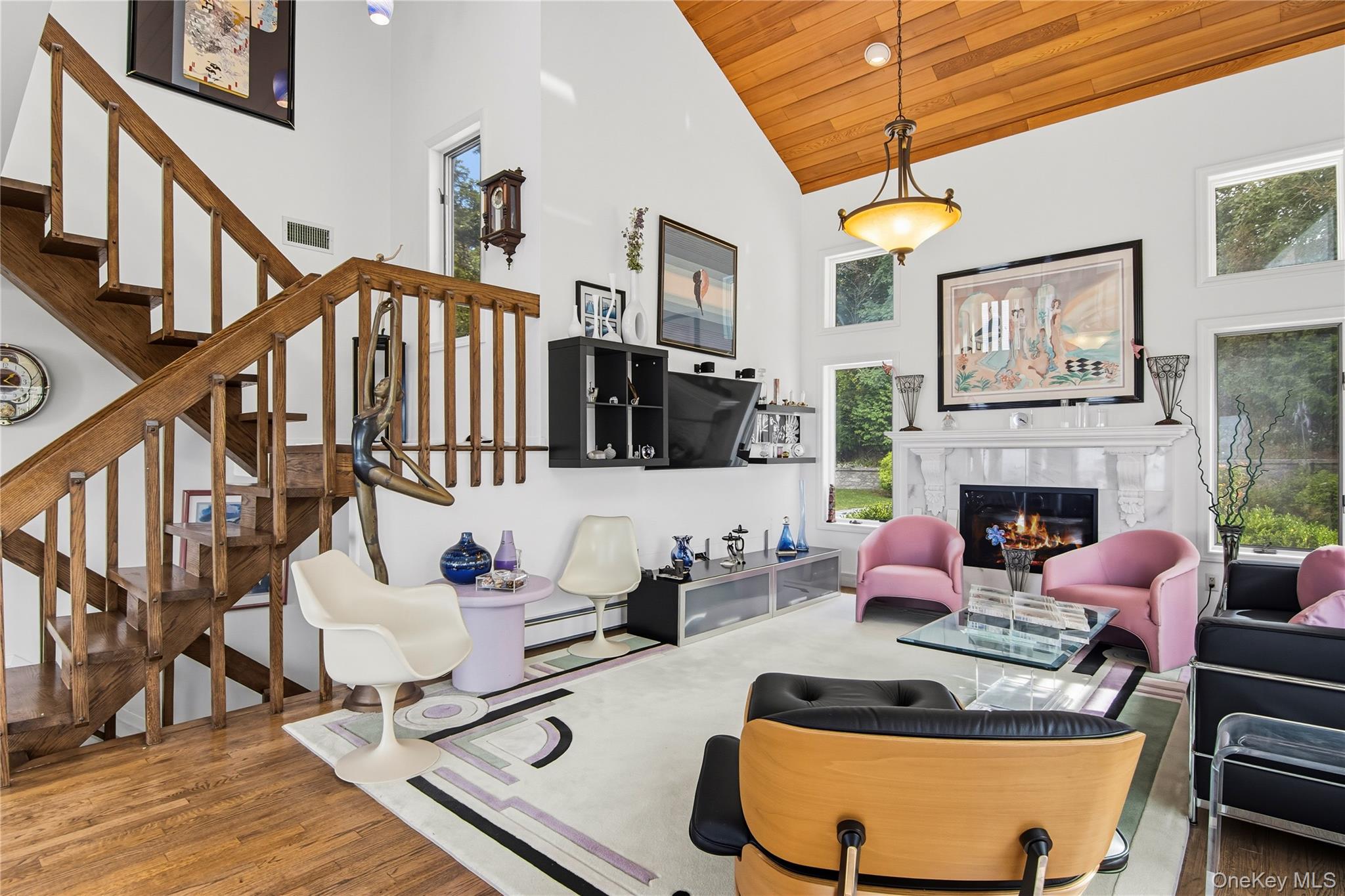 27 Mohring Bay Court, Bayville, NY 11709