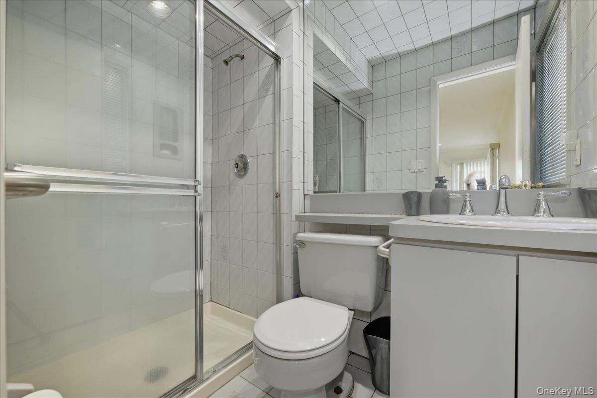 1982 Stratford Drive, Westbury, NY 11590