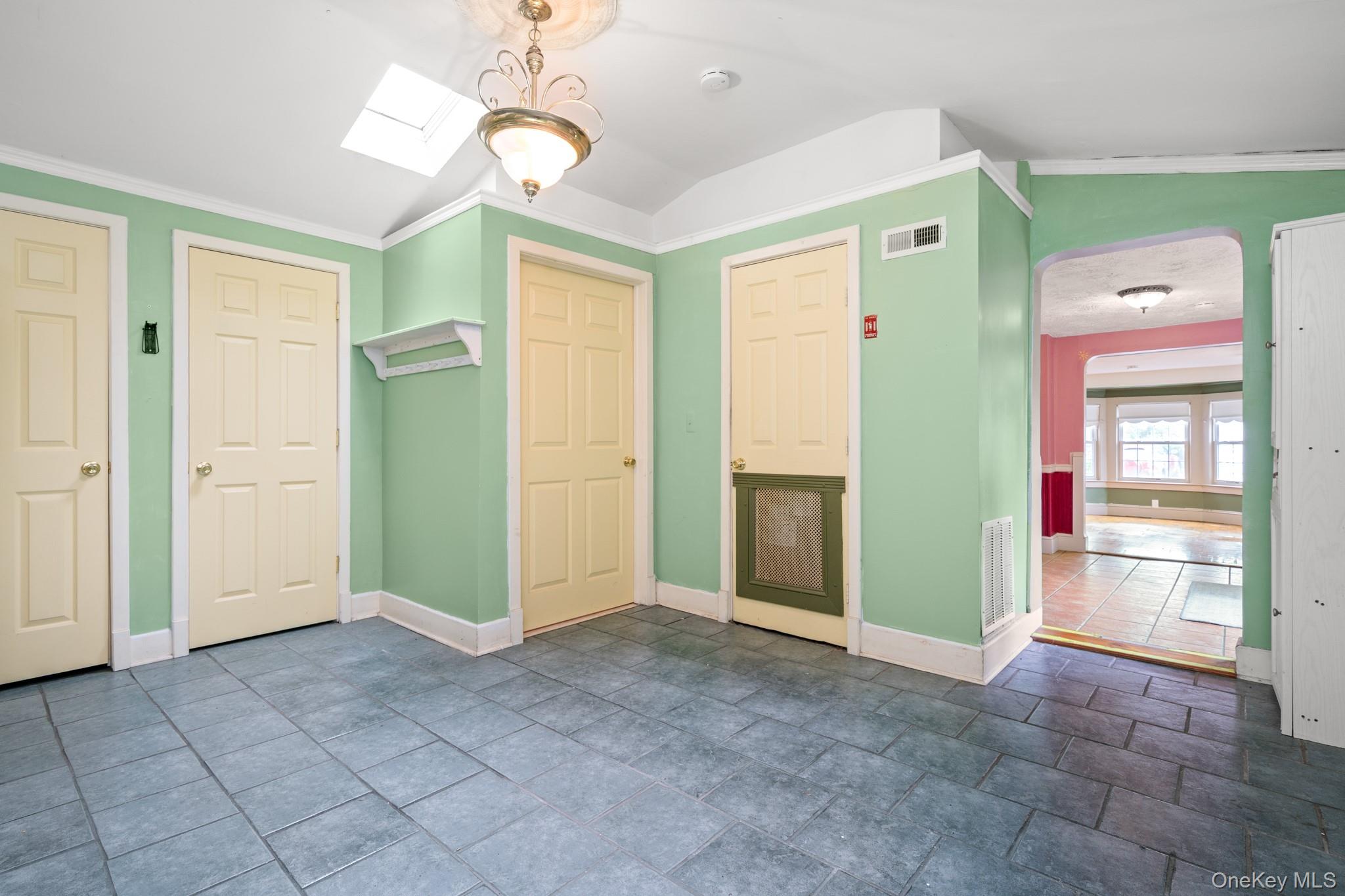 9 Smith Street, Warwick, NY 10990