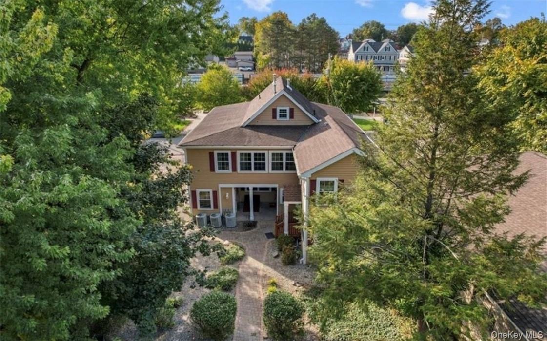 10 Burnside Avenue, Congers, NY 10920