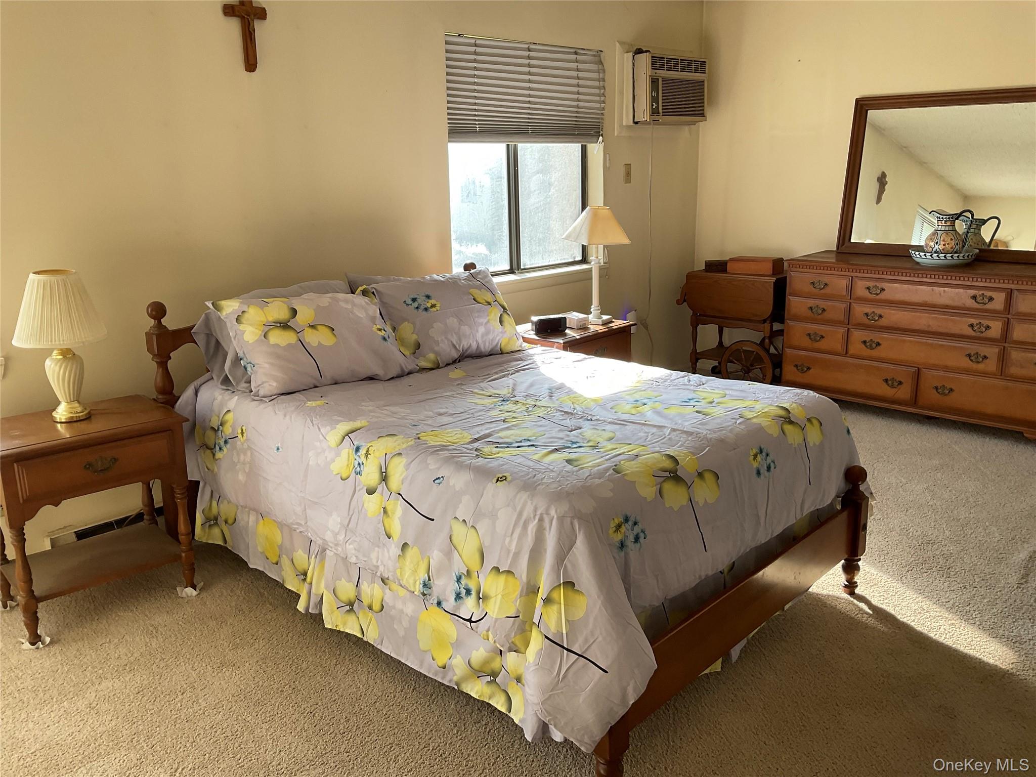 706 S Chelsea Cove # 706, Hopewell Junction, NY 12533