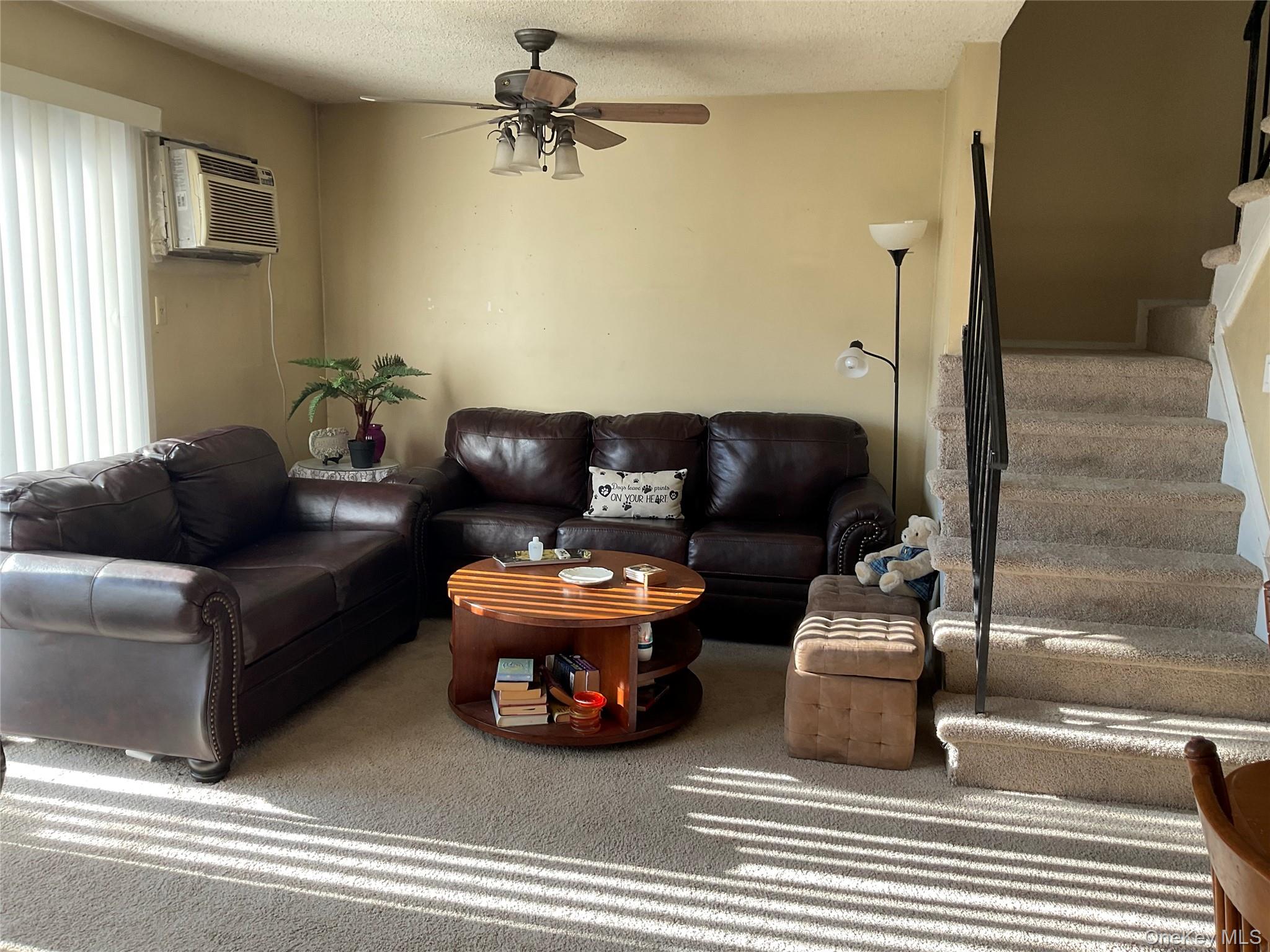 706 S Chelsea Cove # 706, Hopewell Junction, NY 12533